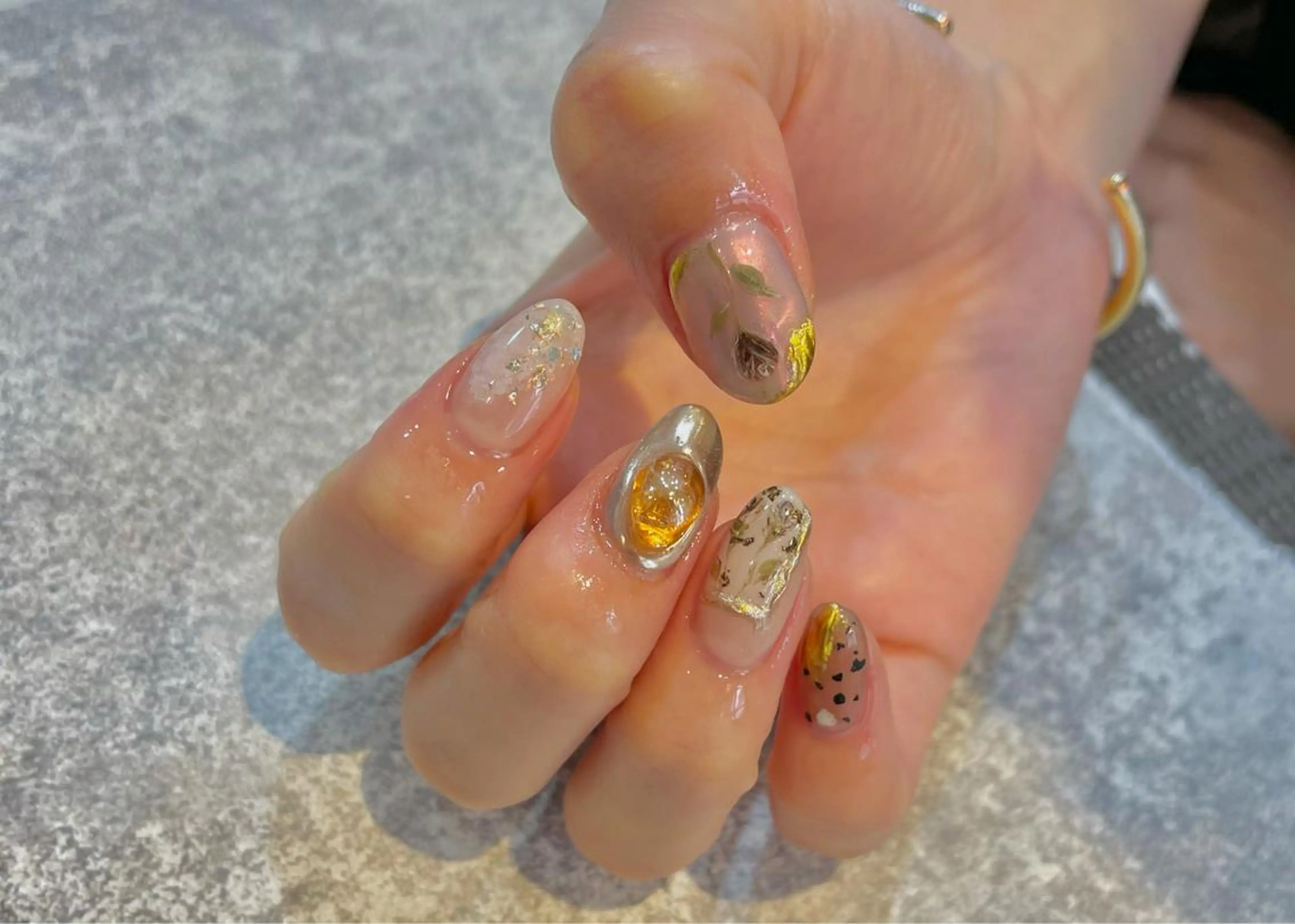 ネイル nuk.所属・坂本 萌のネイルデザイン