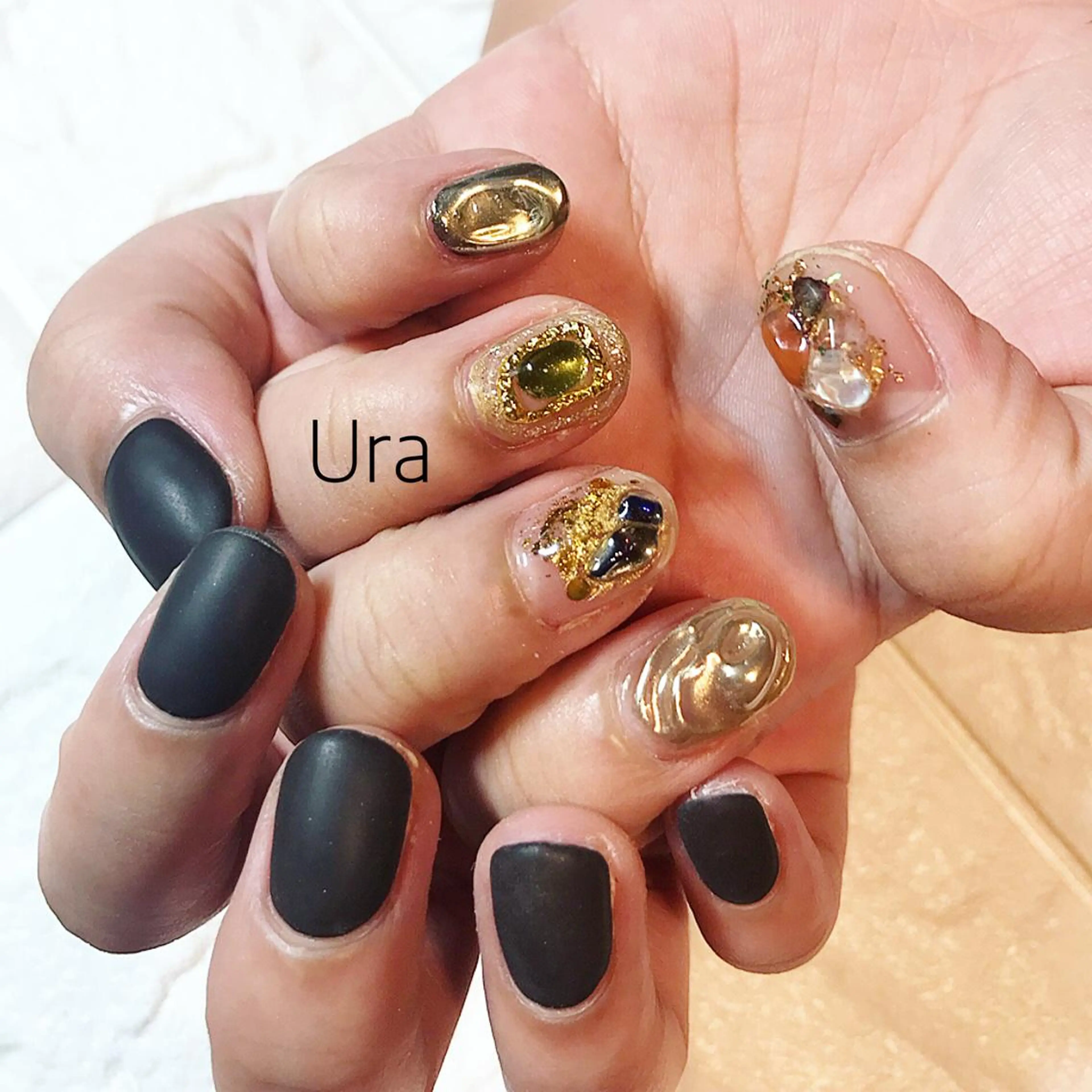 ネイル UrakoNail 《nail》のネイルデザイン
