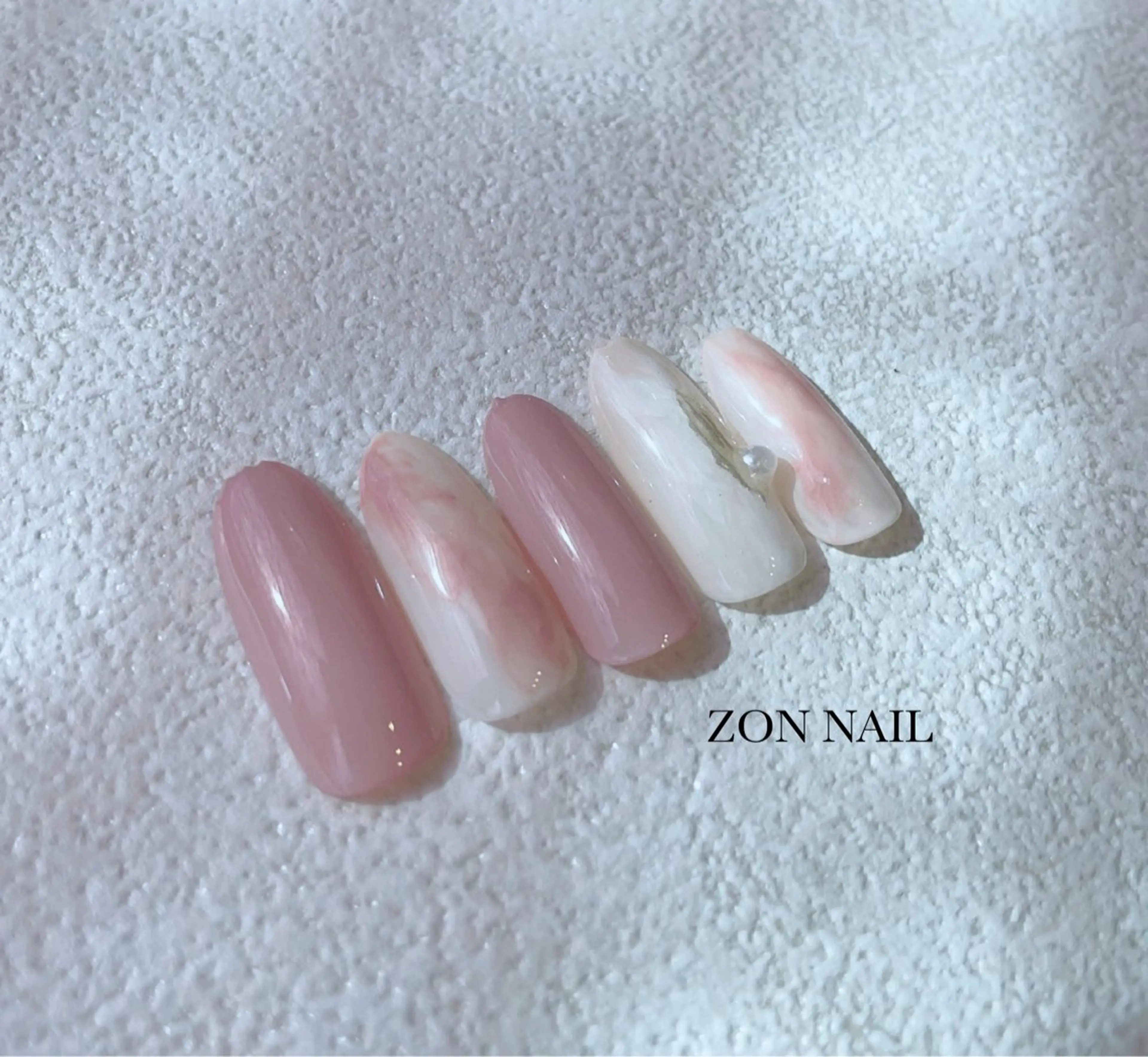 ネイル ZON NAIL 鹿嶋のネイルデザイン