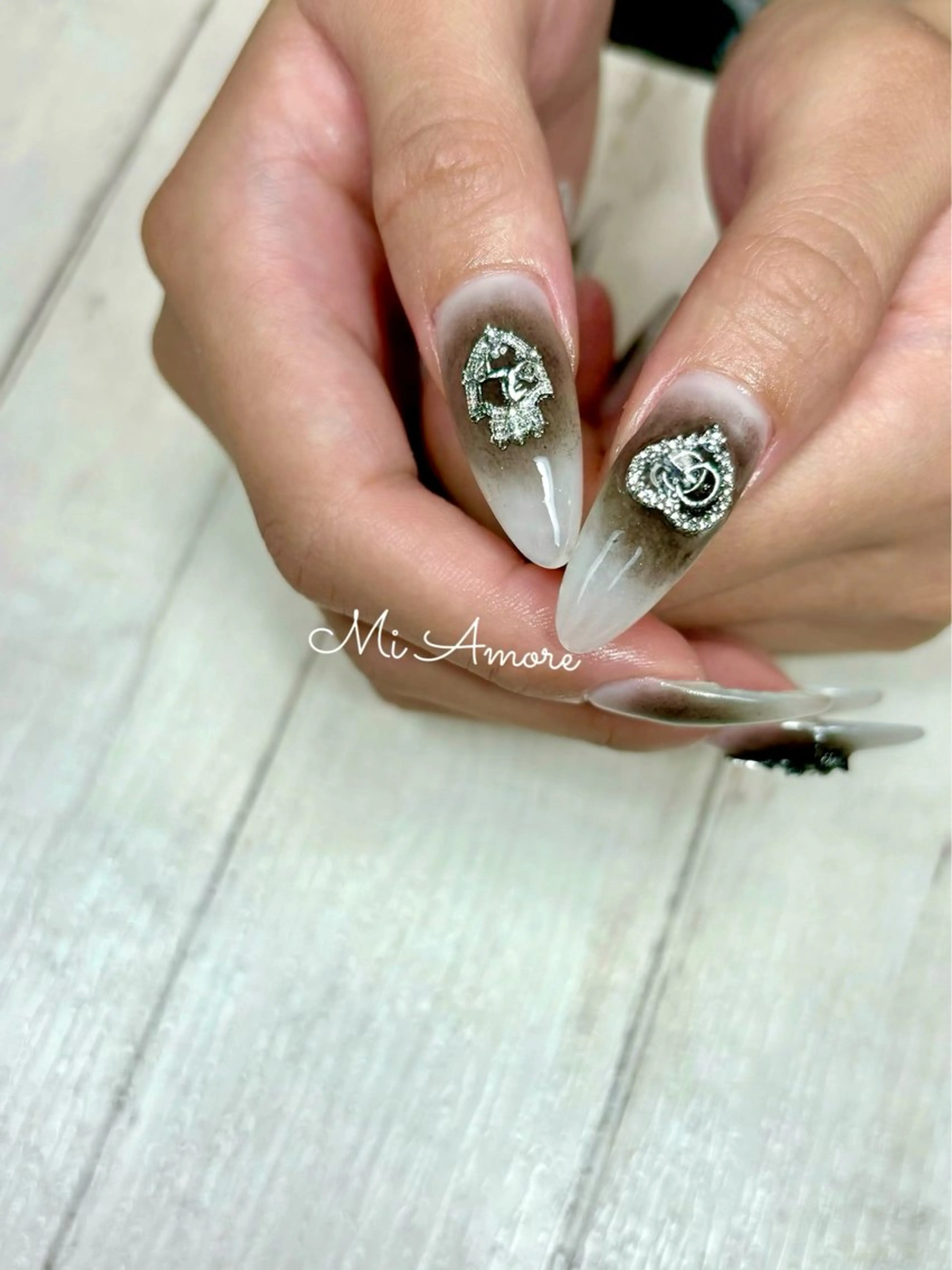 ネイル mi amoreのネイルデザイン