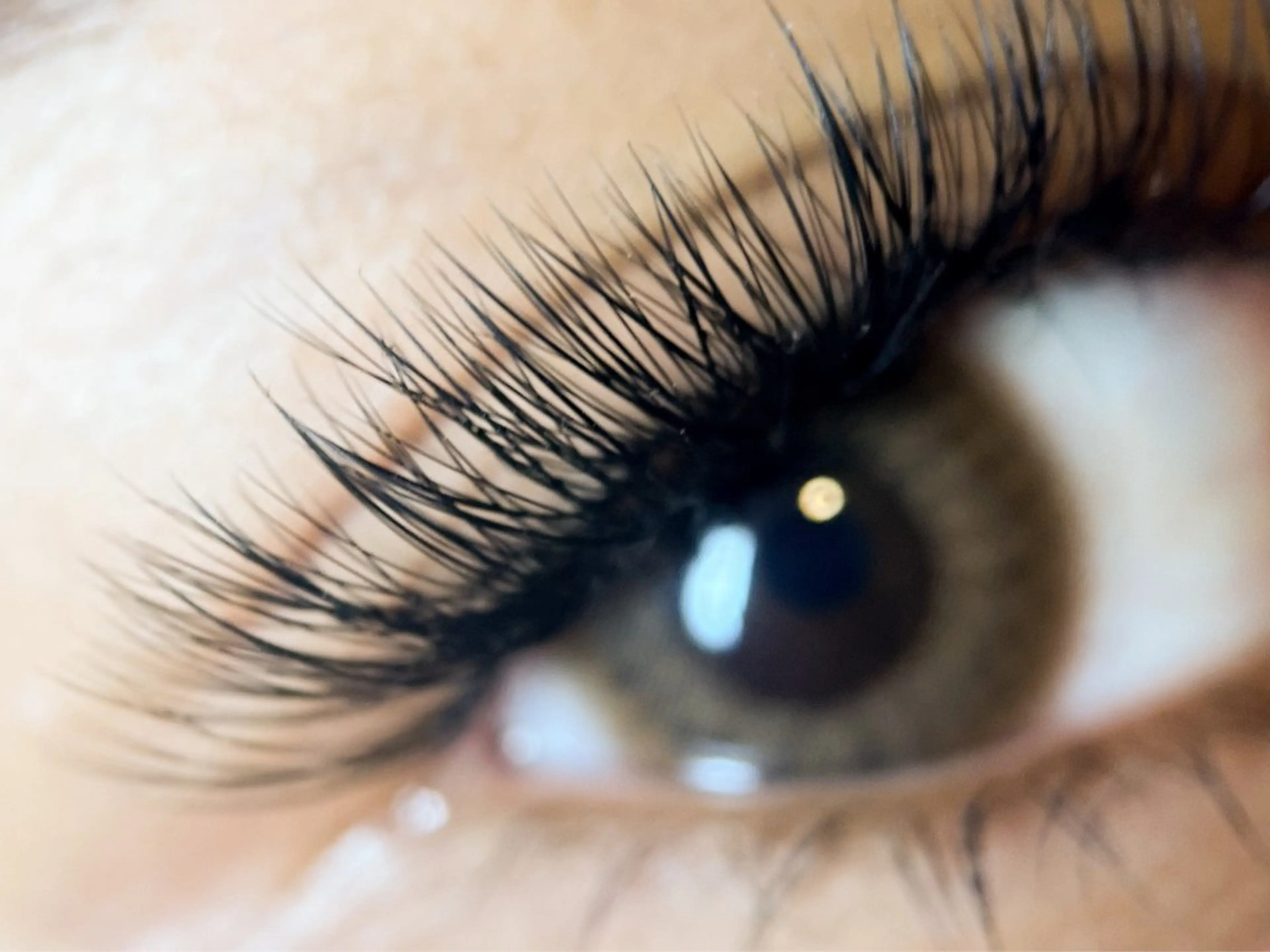 マツエク・マツパ ボリュームラッシュ LOOPER所属・mzh ...のネイルデザイン