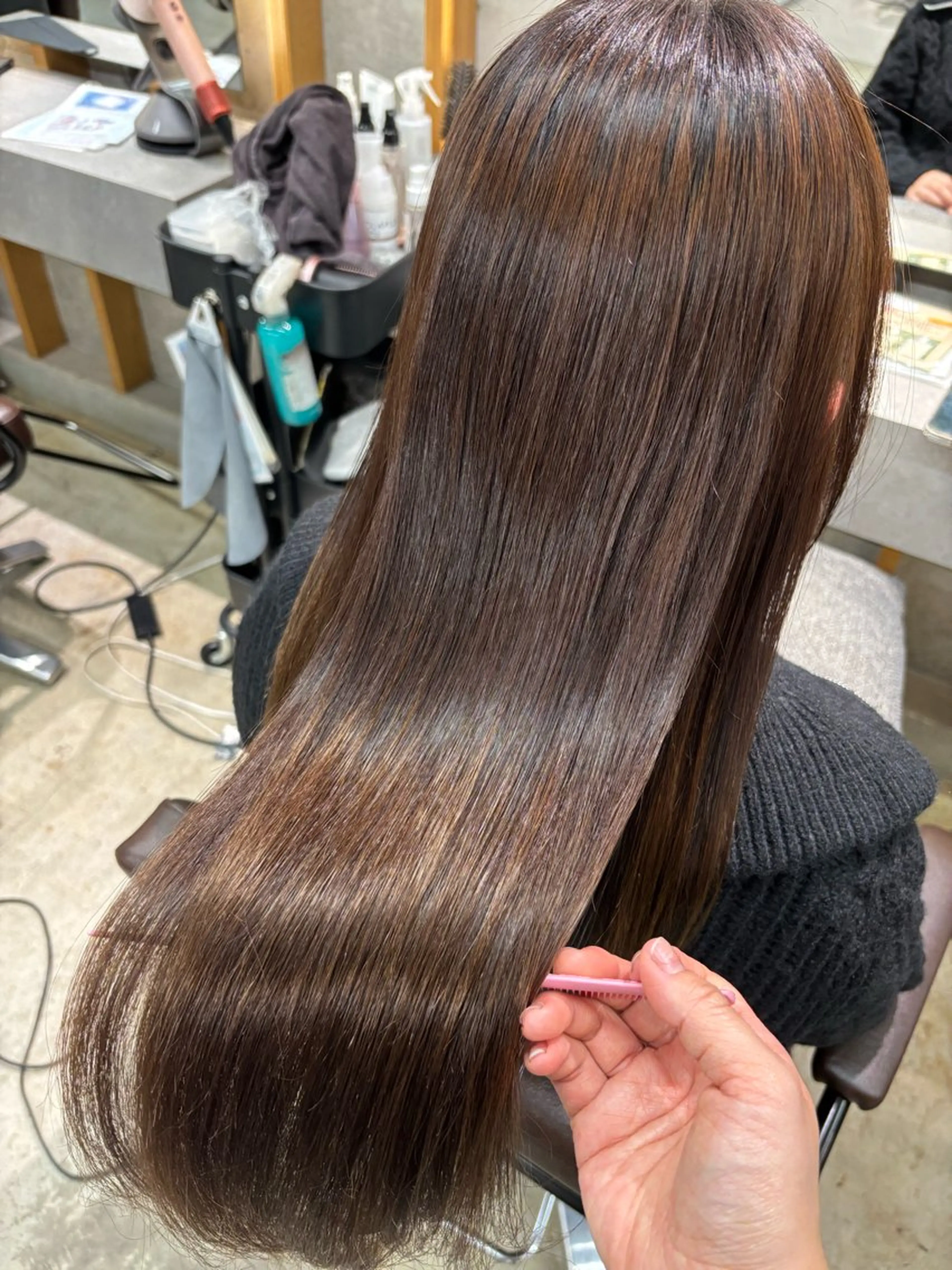 ロング 縮毛矯正 飯田 優恵のヘアスタイル