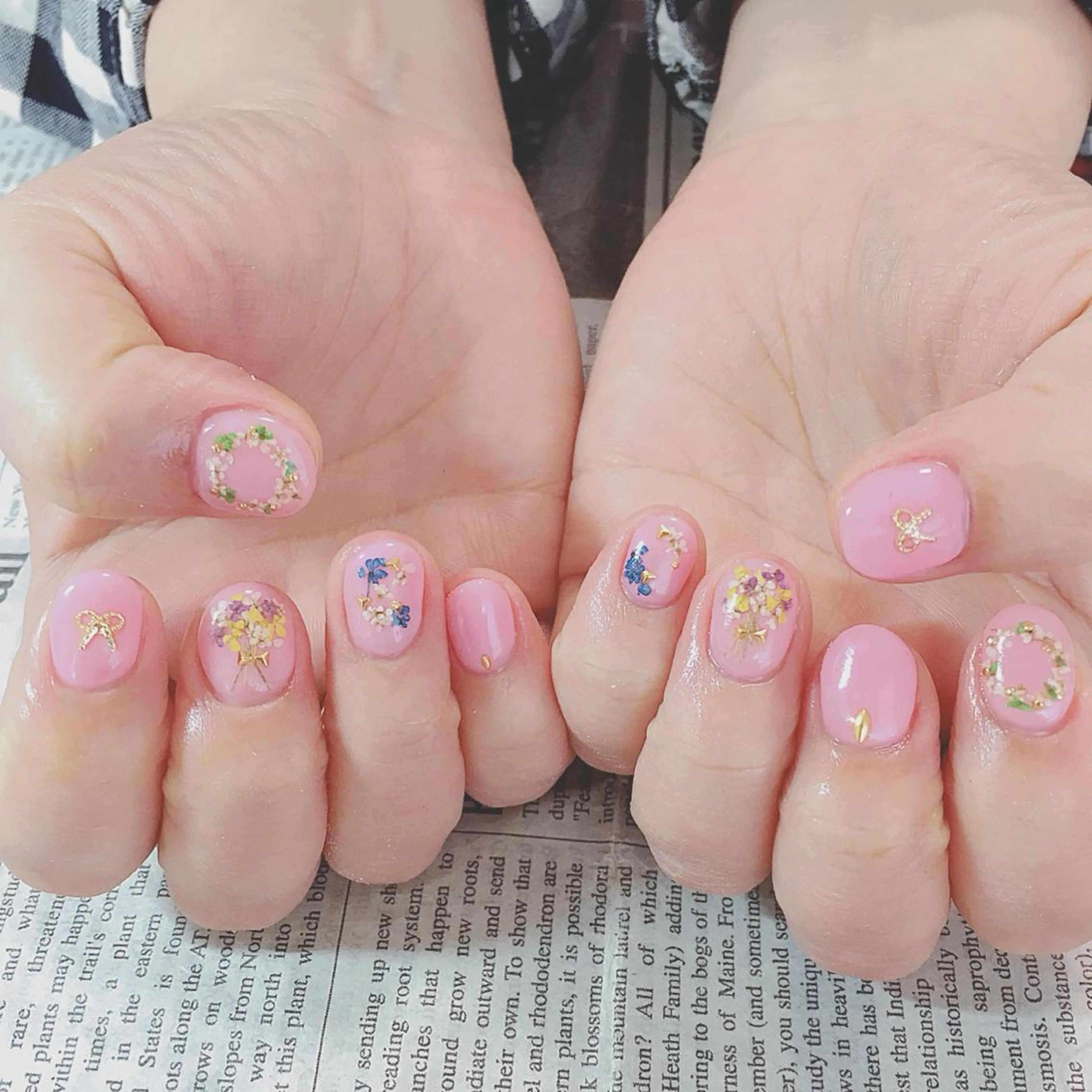 ネイル ハンドネイル ハンドケア 森山 舞のネイルデザイン