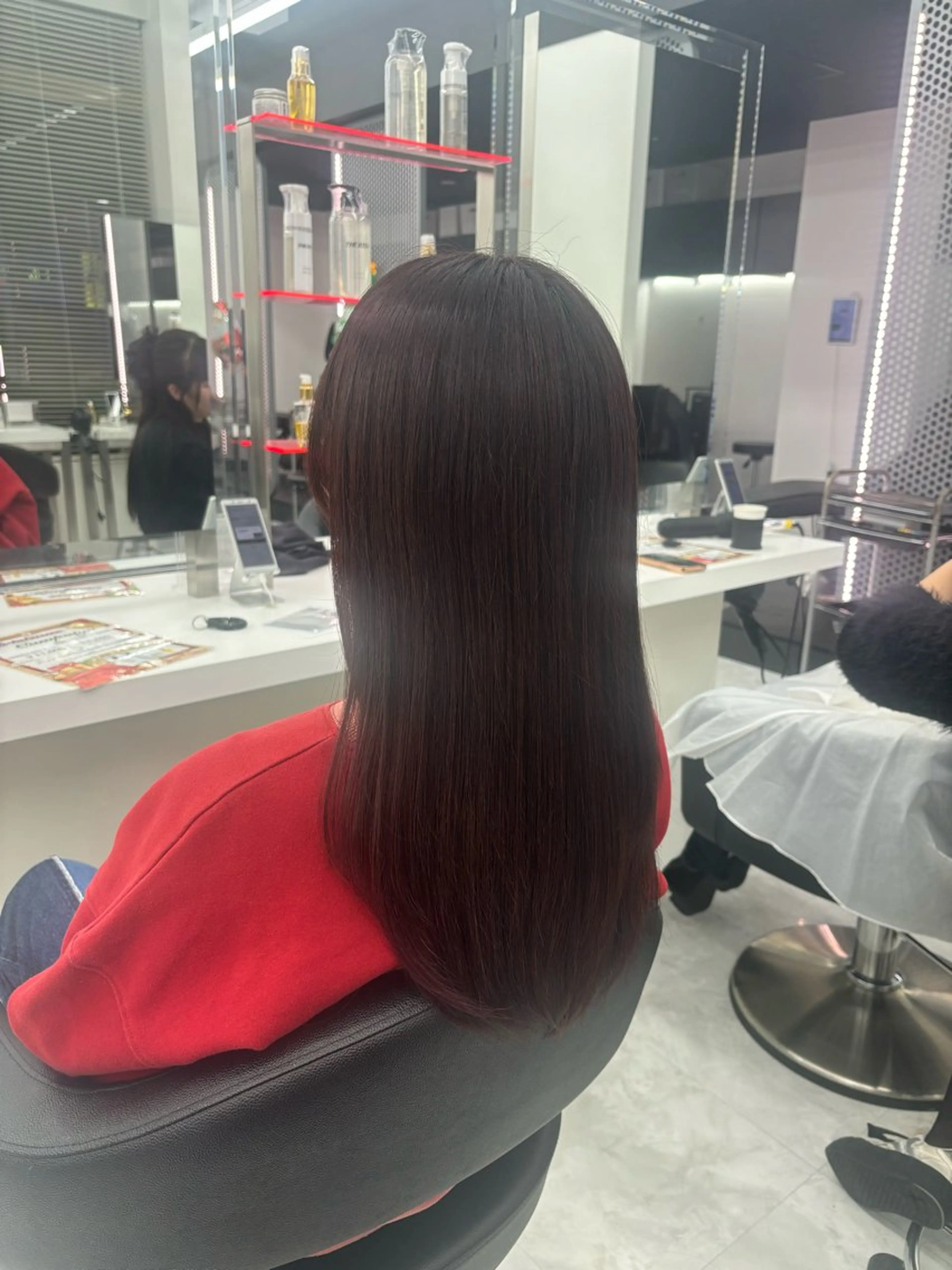 セミロング カラー ヘアカラー トリートメント 🤍レイヤー/顔周り /hirari🤍のヘアスタイル