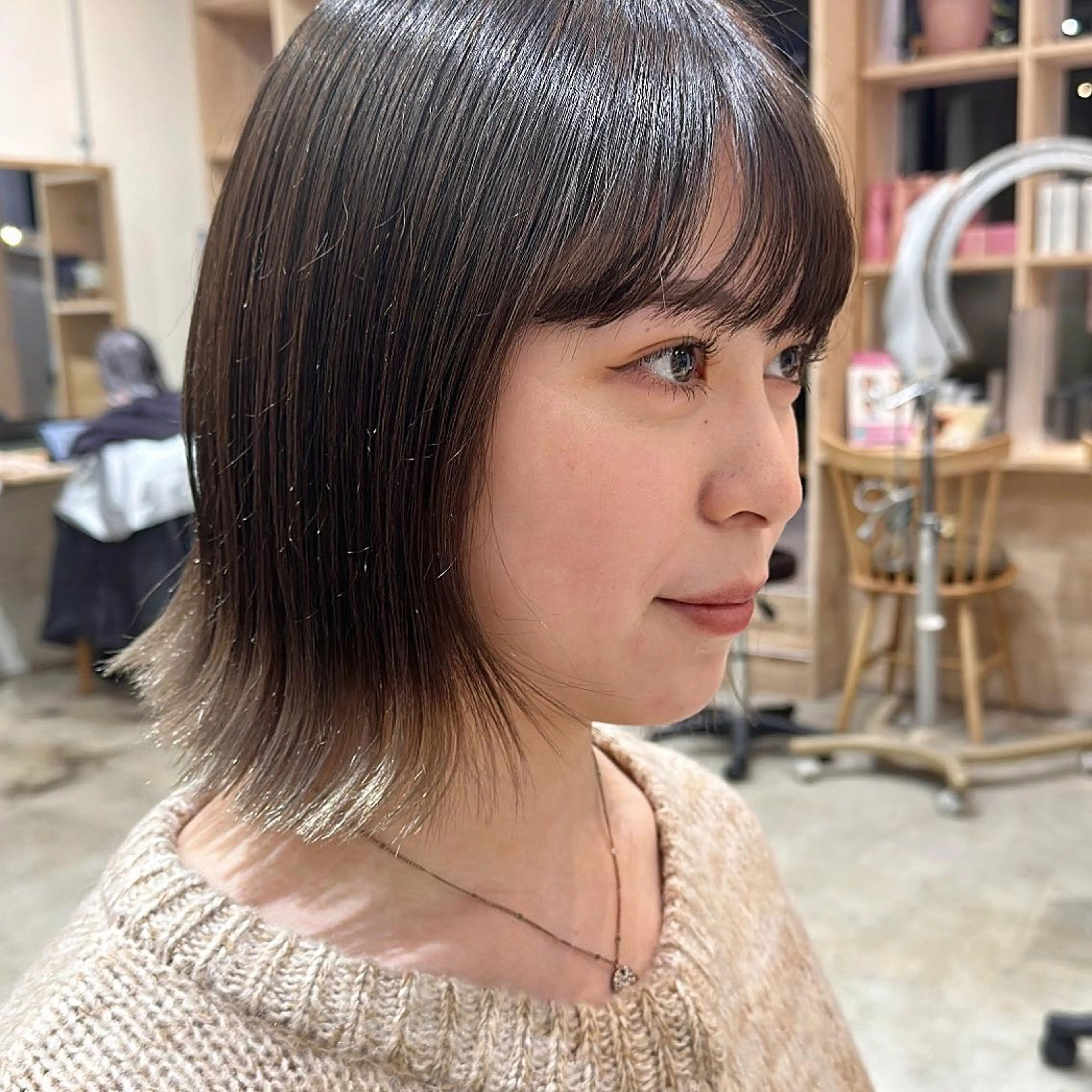 ミディアム カラー パーマ ヘアアレンジ ブロンド ボブ ボブ/レイヤー/ニュ アンスパーマ/小夏のヘアスタイル