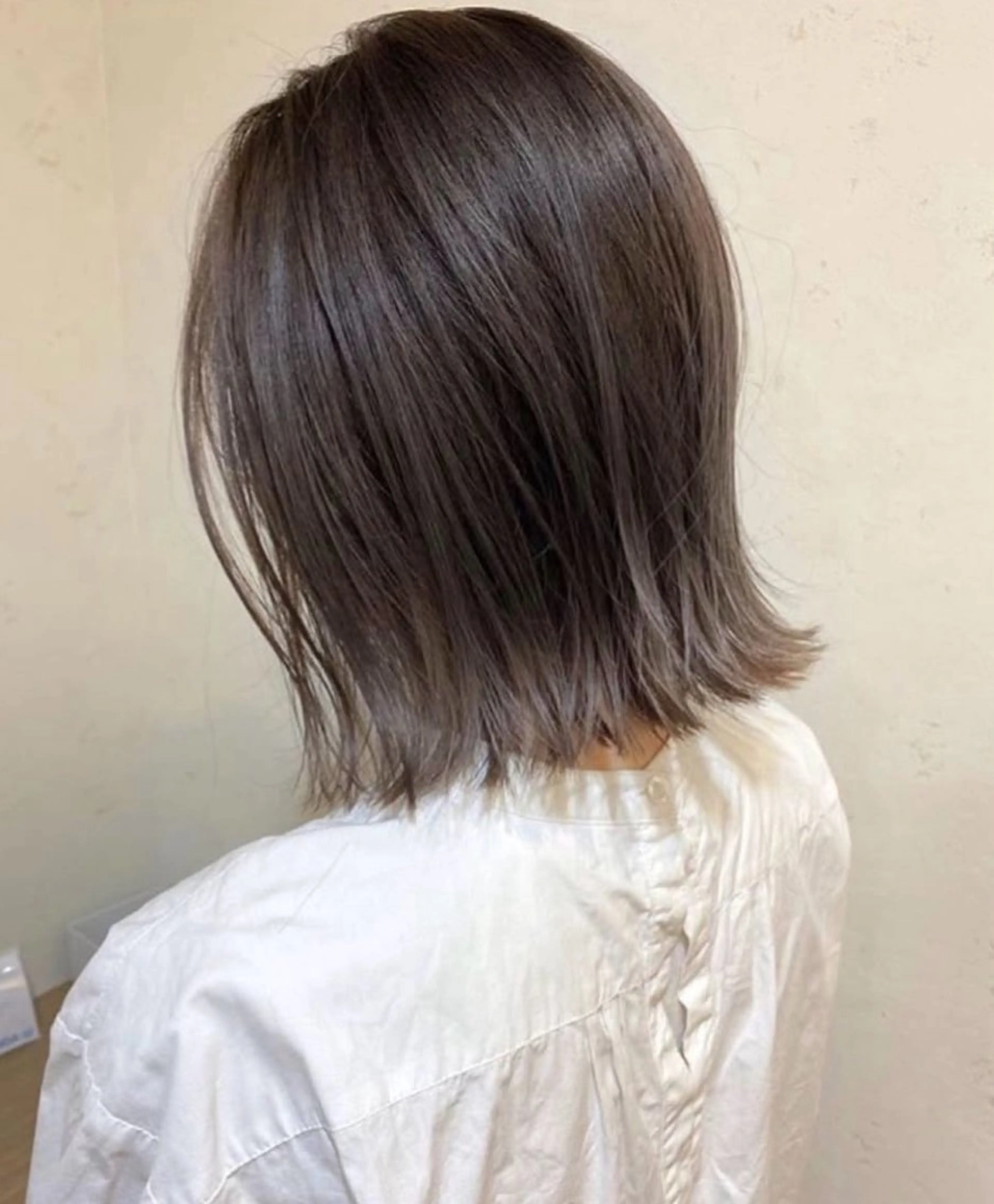 カラー アッシュ ベージュカラー ヘアカラー NOA福島店所属・新田 しずくのヘアスタイル