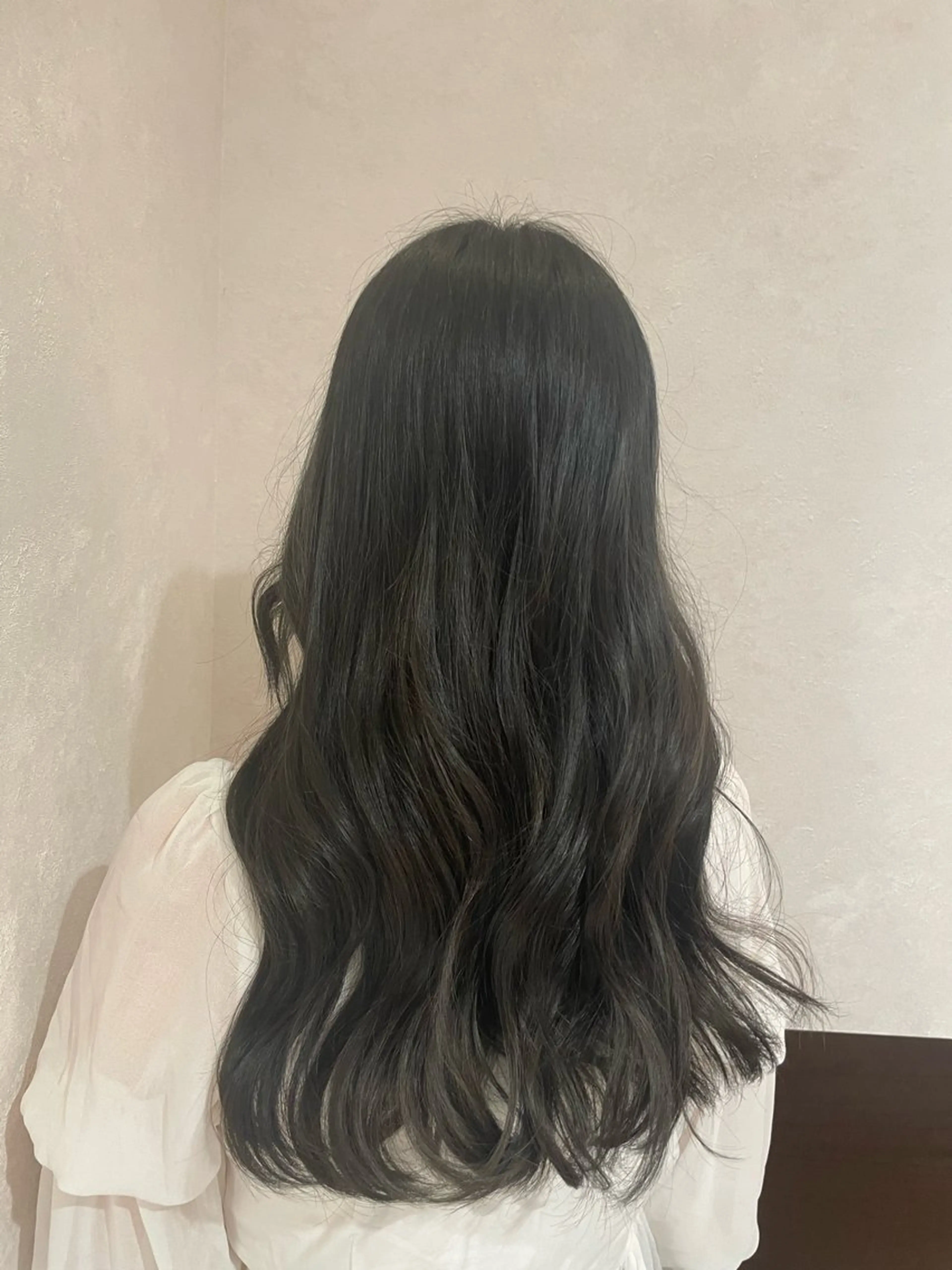 ロング カラー 黒髪 ブルーカラー ブルーブラック 透明感カラー 🌼MANA🌼 EARTH新潟青山店のヘアスタイル