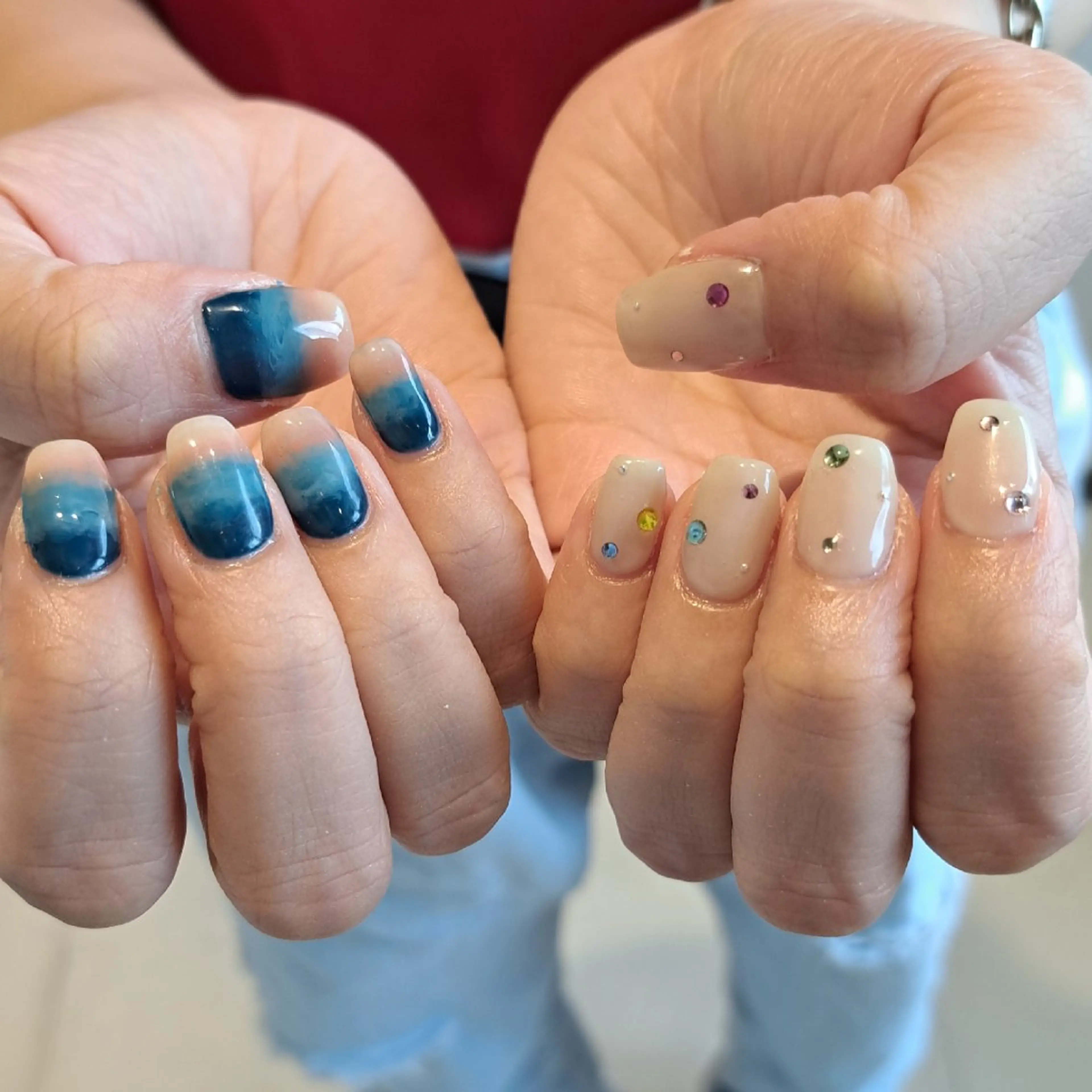 ネイル アートネイル ブルー ジェルネイル 持ち込み ストーンネイル Nail mood /アートし放題のネイルデザイン