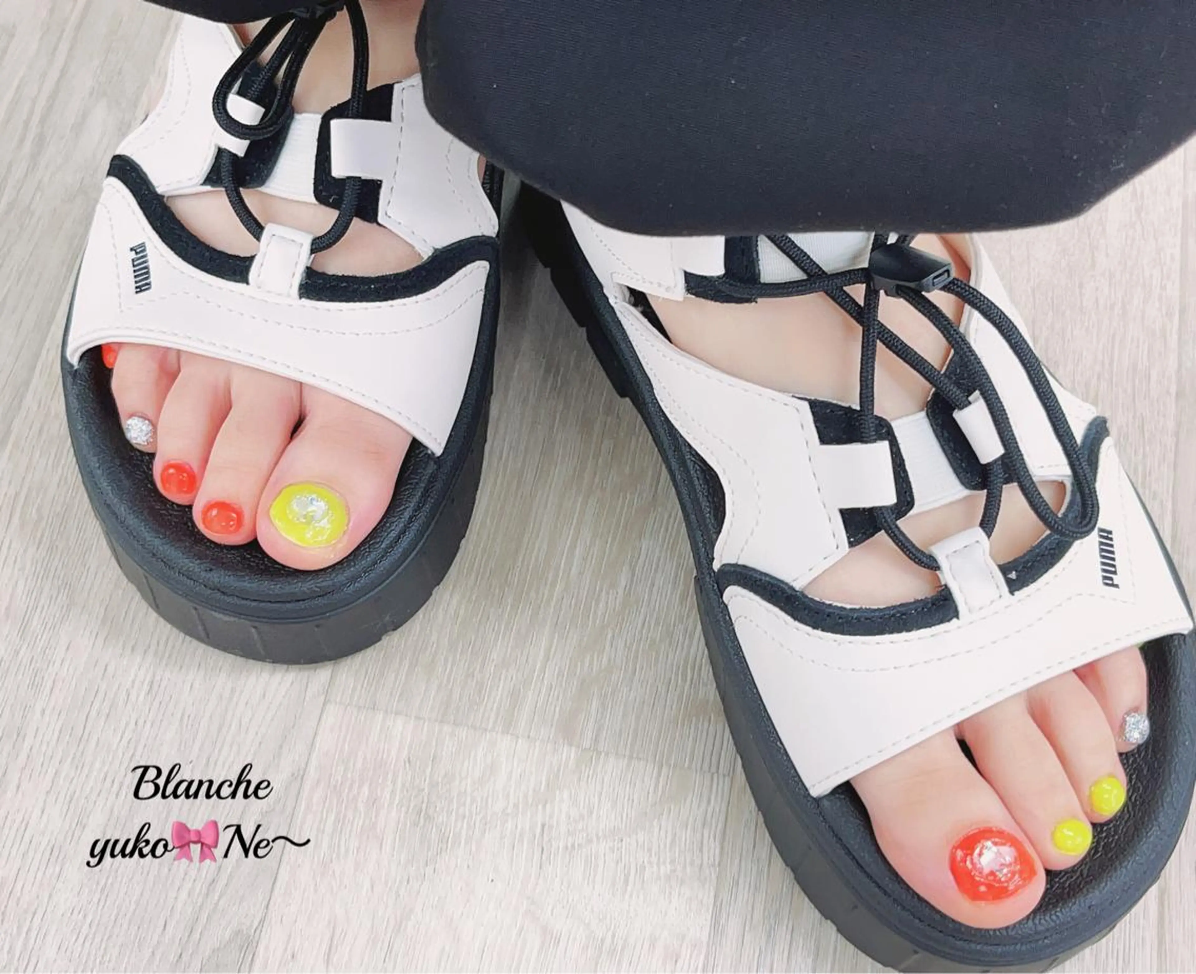 ネイル フットネイル ネイルサロン　Lian所属・Lian Yulilianのネイルデザイン