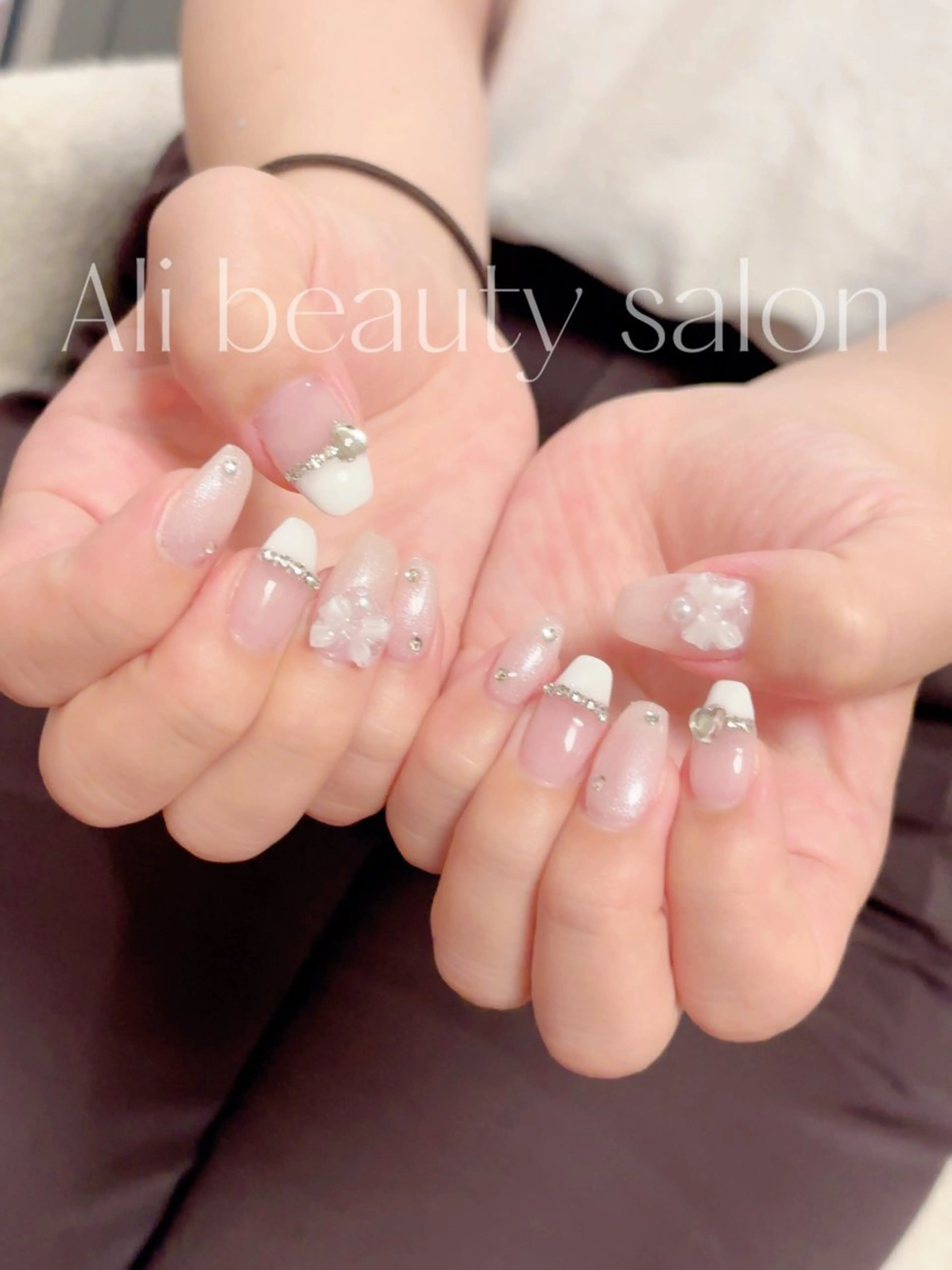 ネイル 持ち込み ハンドネイル Ali 新小岩 ネイル専門のネイルデザイン