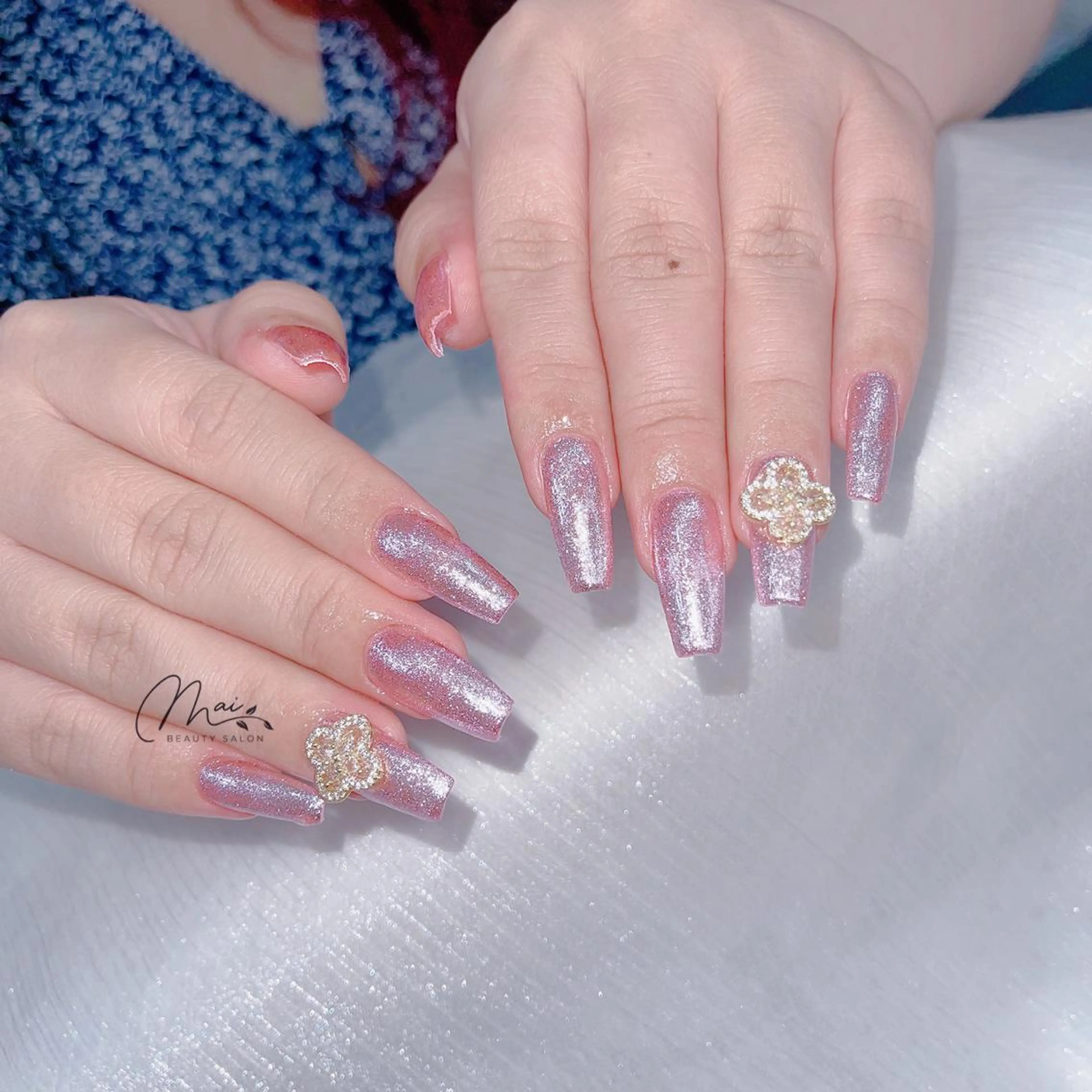 ネイル チークネイル フラッシュネイル フットネイル ジェルネイル マグネットネイル MaiBeauty DanHiのネイルデザイン