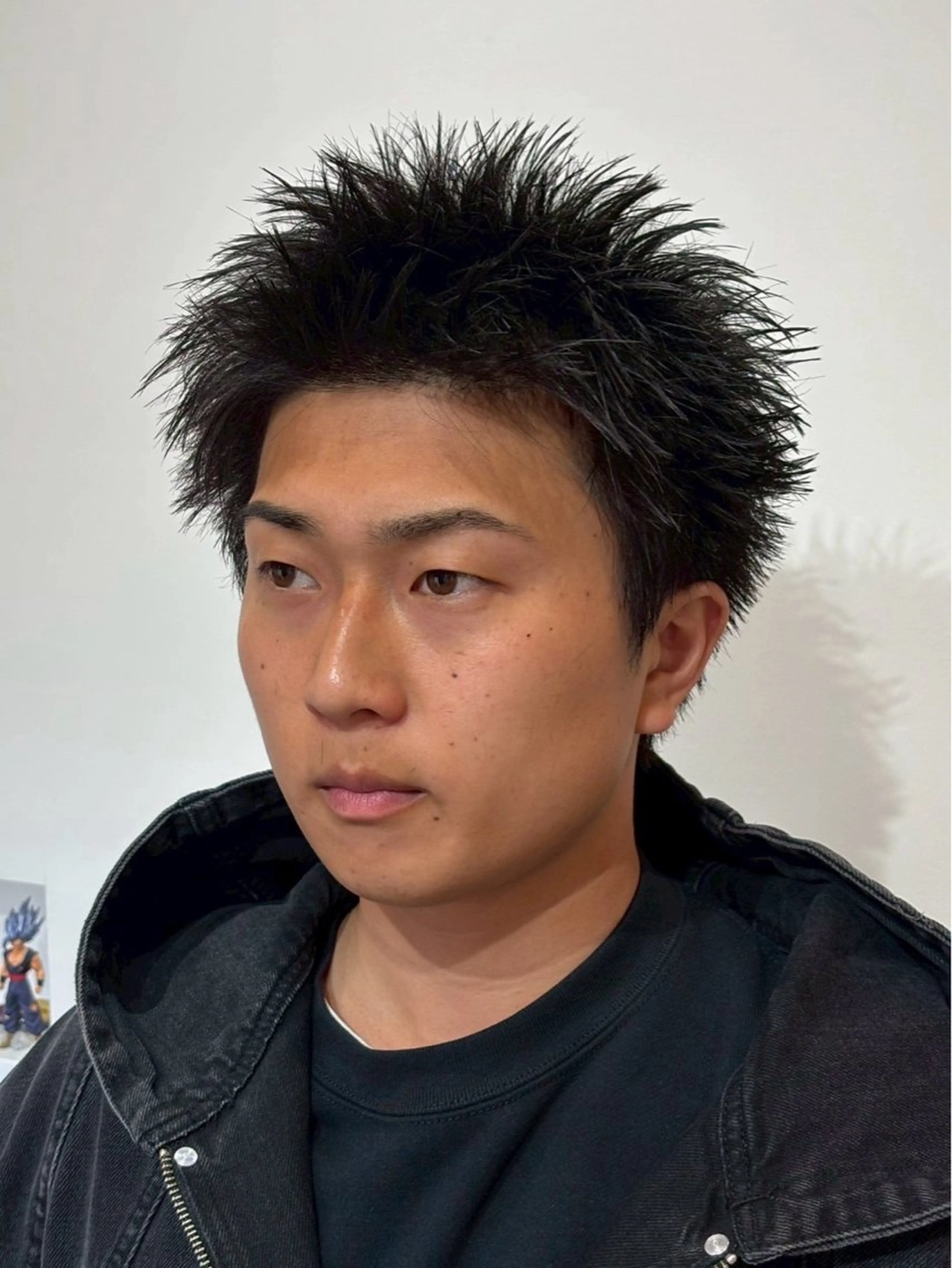 ショート メンズ スパイキーショート ショートヘア 青木 真裟斗のヘアスタイル