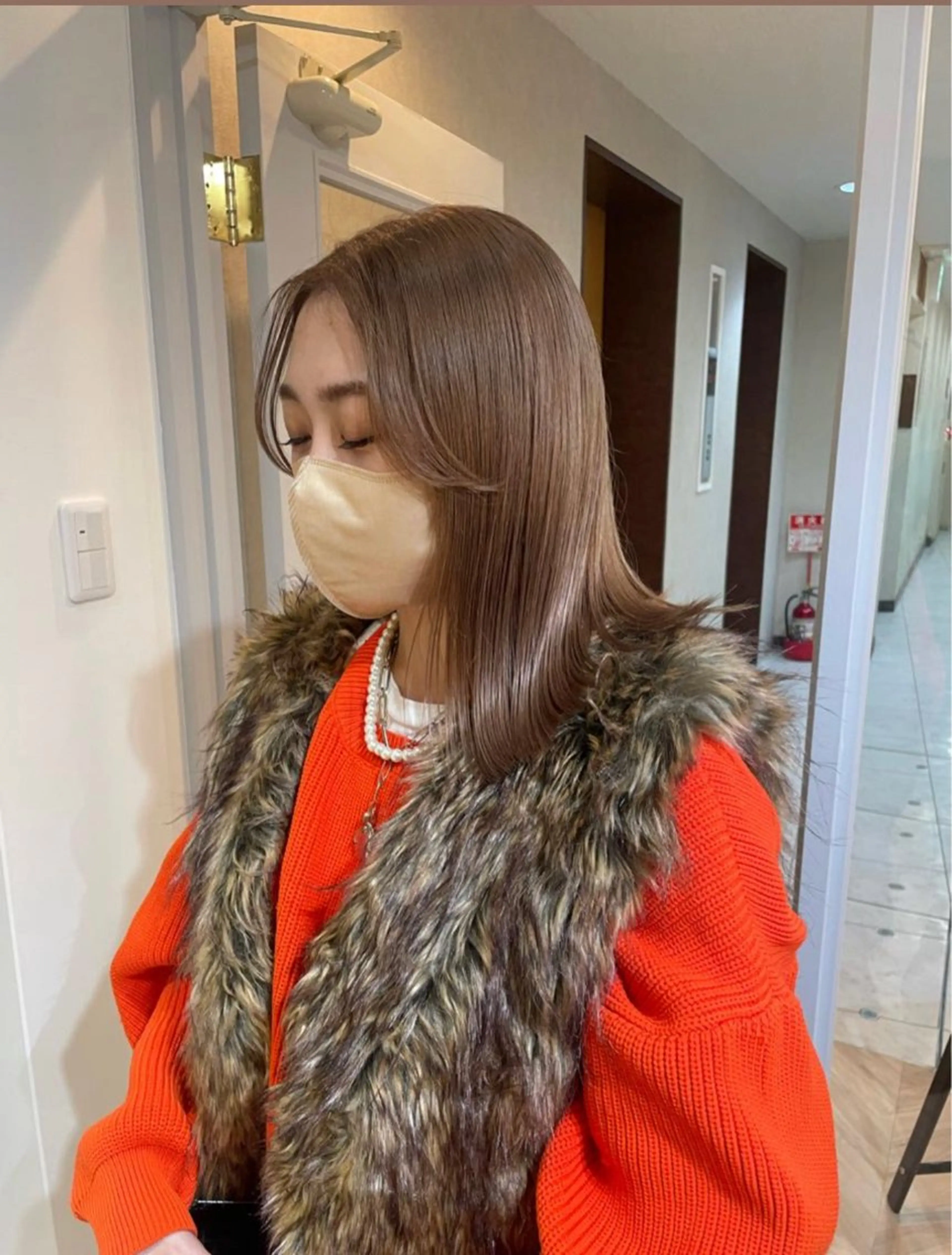 ミディアム カラー Neale. ユメのヘアスタイル