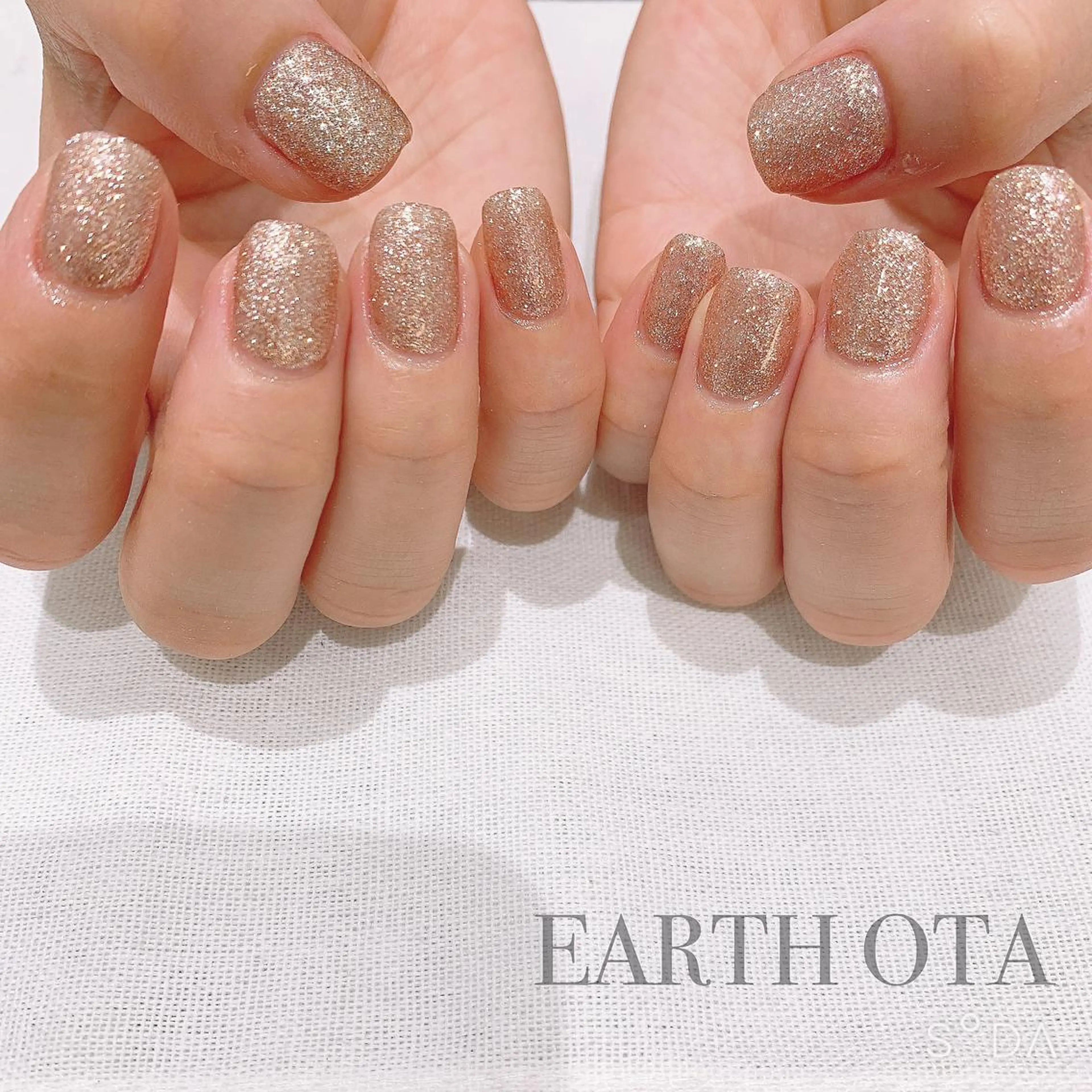 ネイル Rena colore'のネイルデザイン