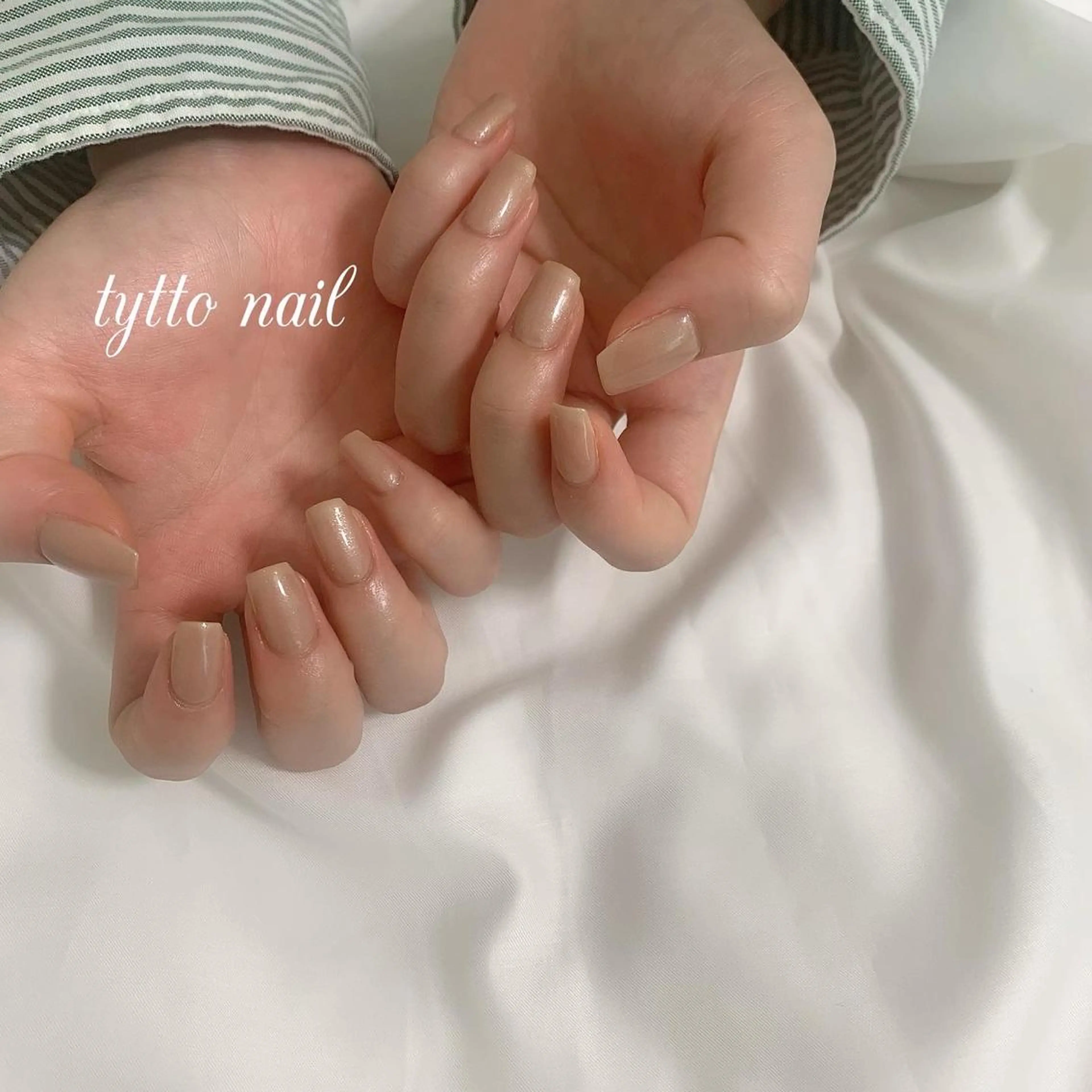 ネイル 氷ネイル・うるうるネイル 韓国ネイル オフィスネイル ワンカラーネイル シンプルネイル ハンドネイル tytto nail ❤︎‪‪eri‪‪のネイルデザイン