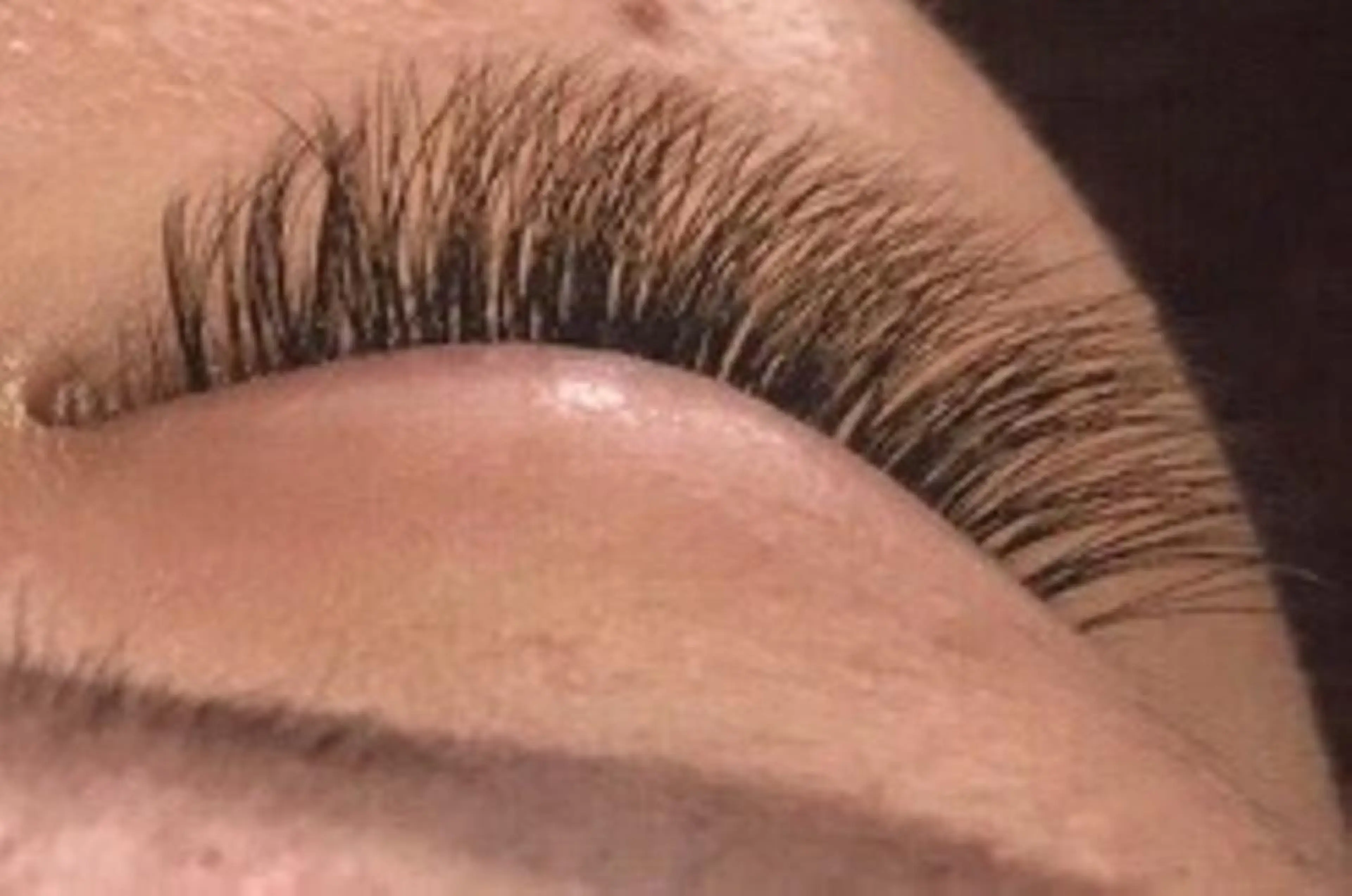 マツエク・マツパ 艶髪育成サロン 京橋 shinのヘアスタイル