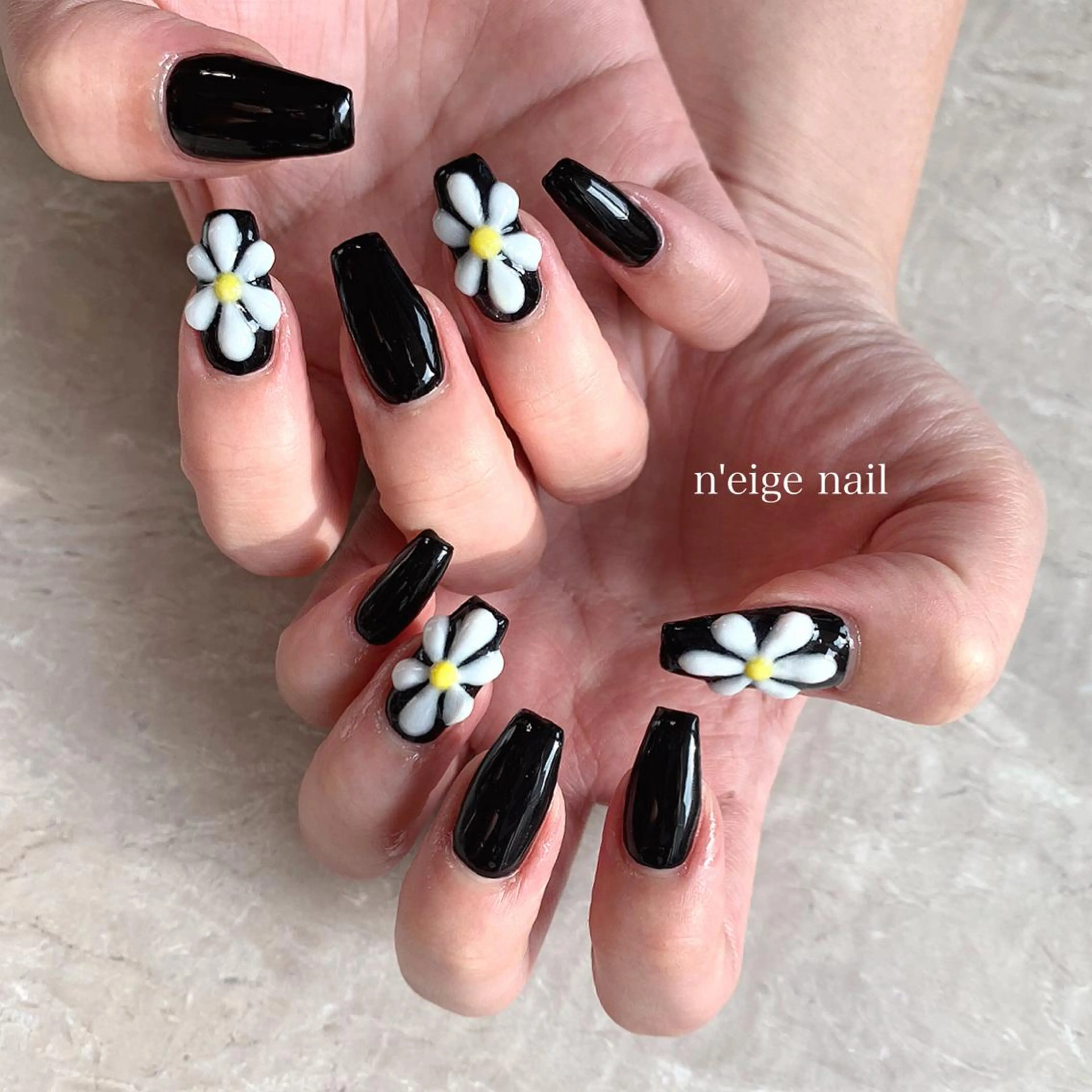 ネイル アートネイル ハート キラキラネイル 韓国ネイル ニュアンスネイル n'eige nail所属・大谷 綾香のネイルデザイン