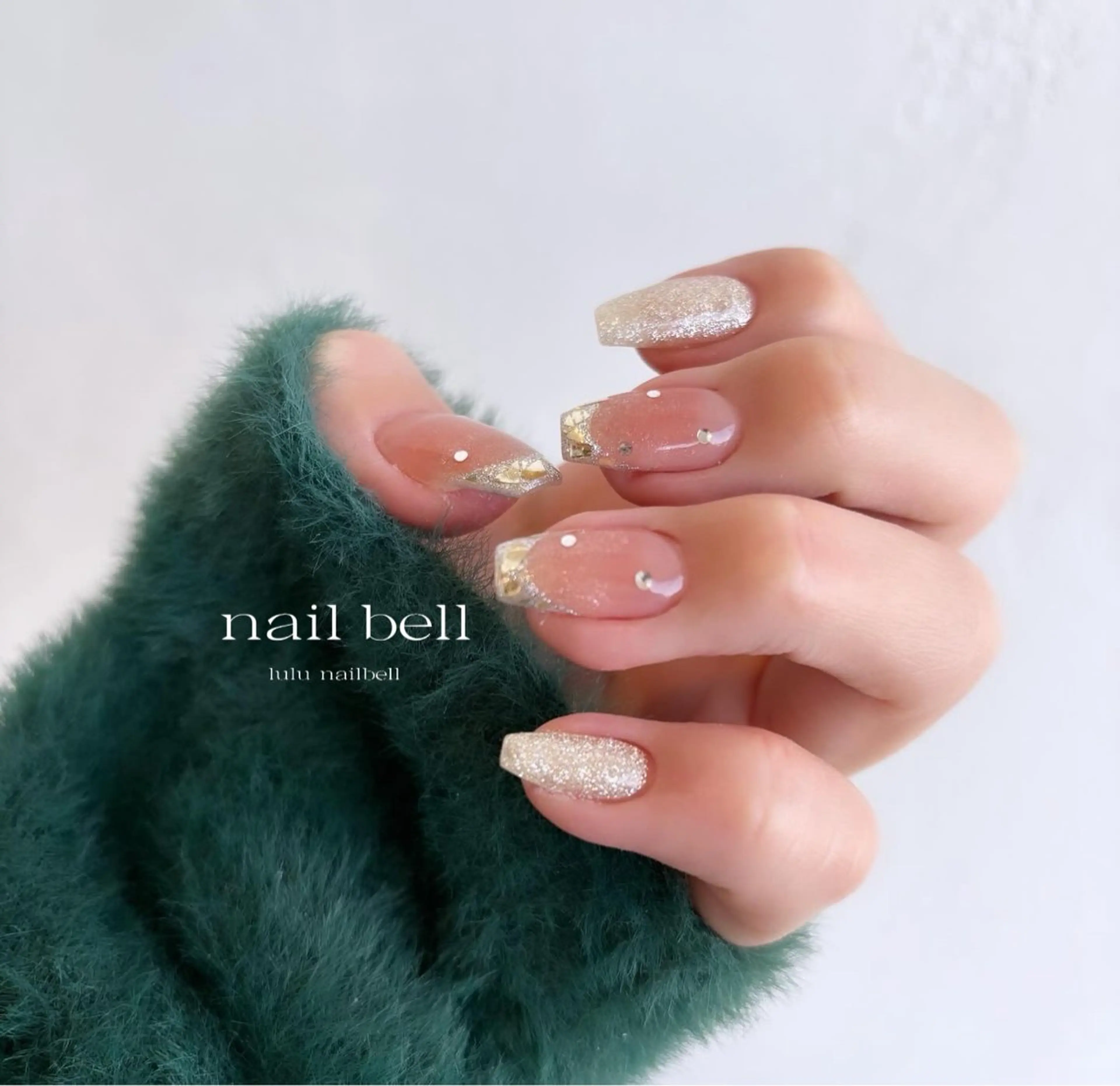 ネイル 大人可愛いネイル🎗 Hinaのネイルデザイン