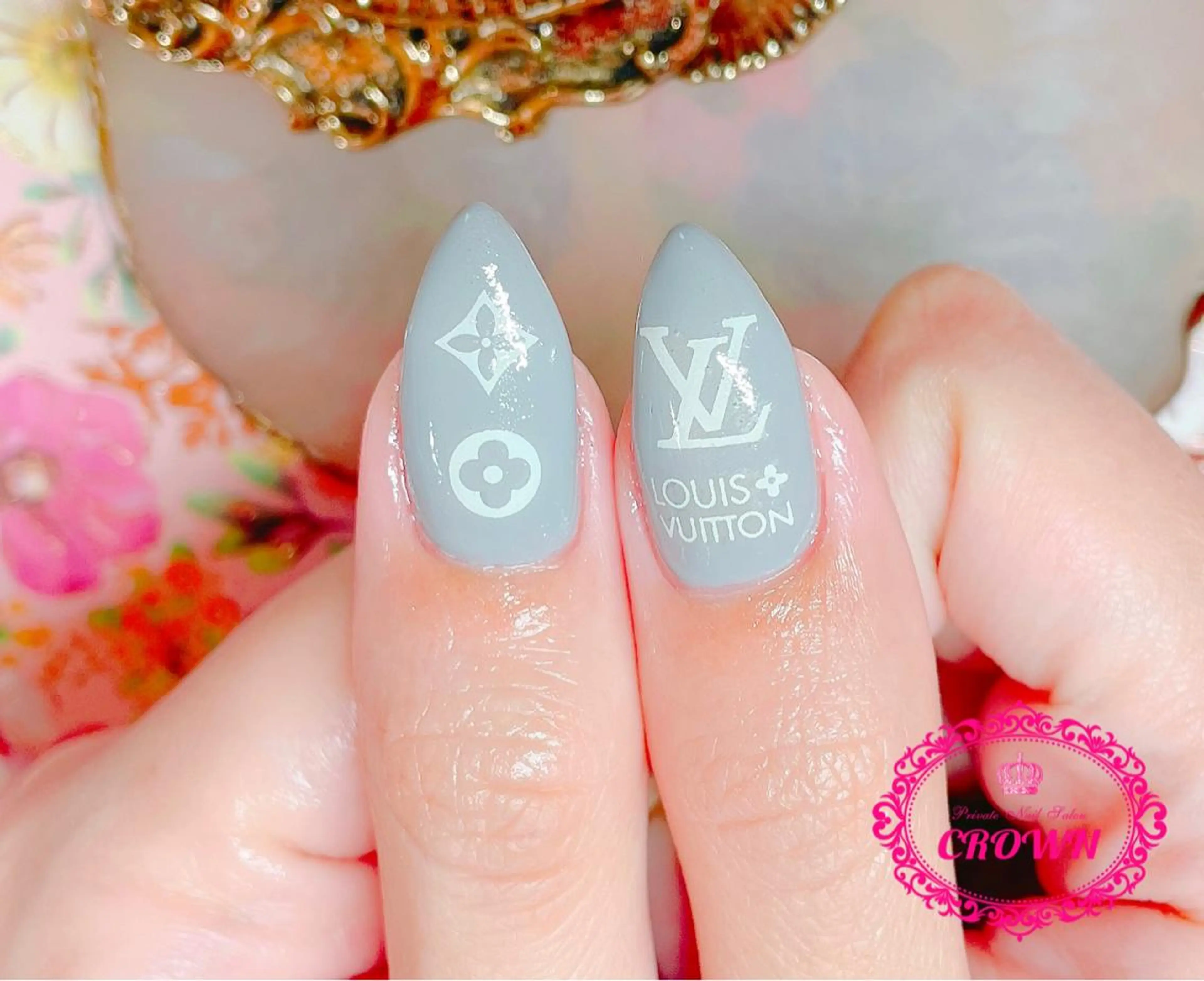 ネイル CROWN プライベートサロンのネイルデザイン