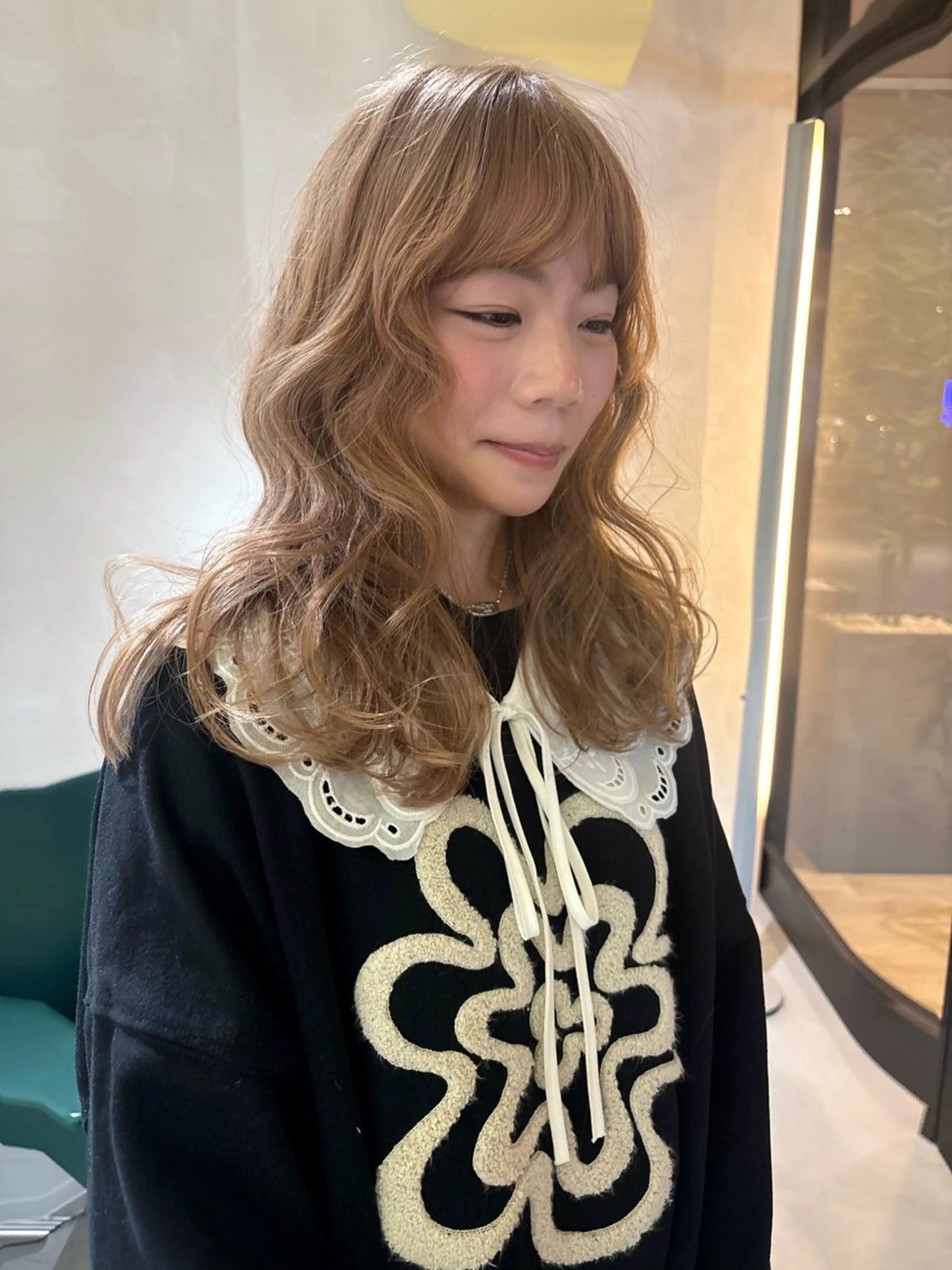 ミディアム mio／ 大阪美容室のヘアスタイル