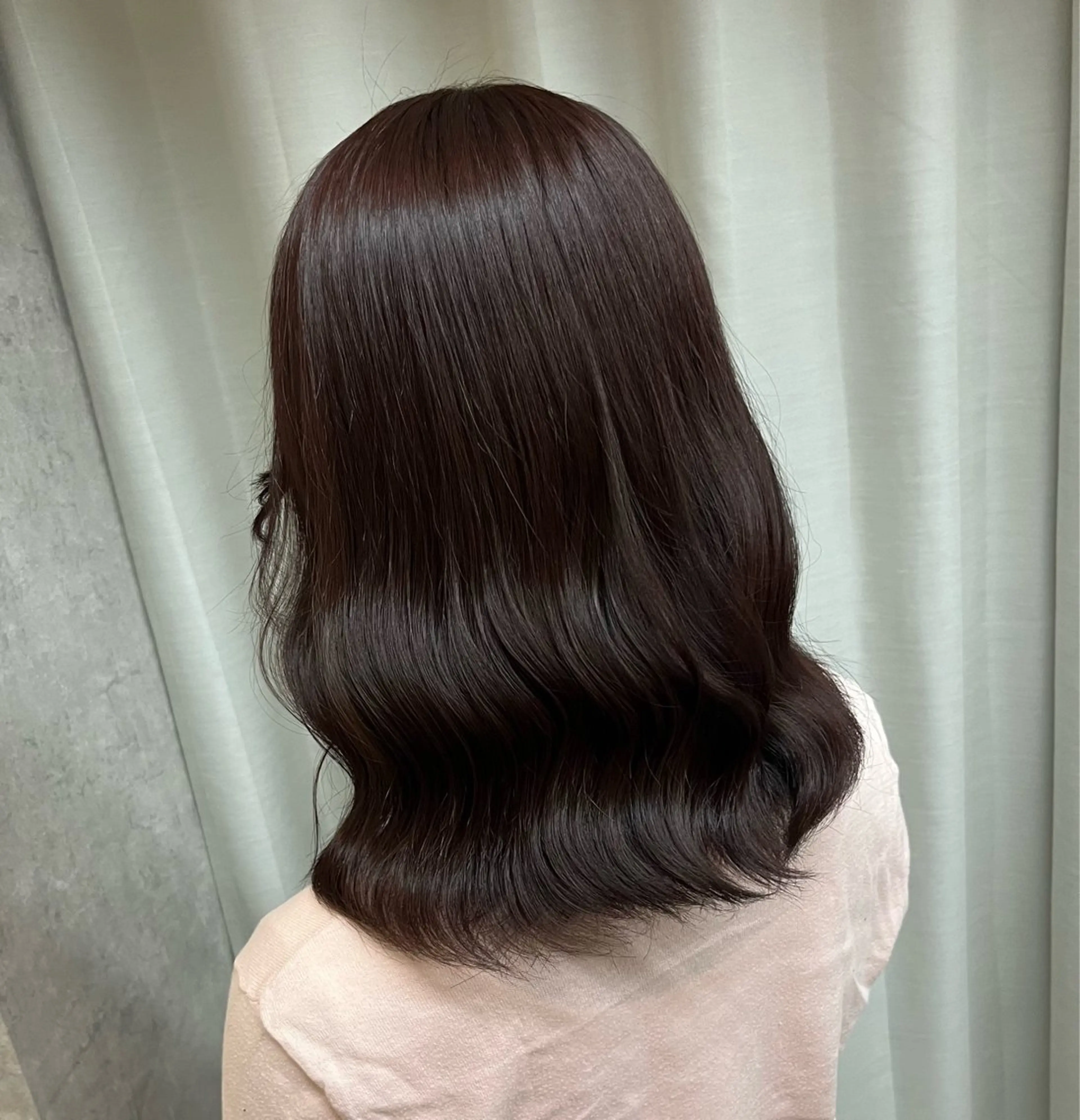 カラー ヘアカラー 中島 日菜のヘアスタイル