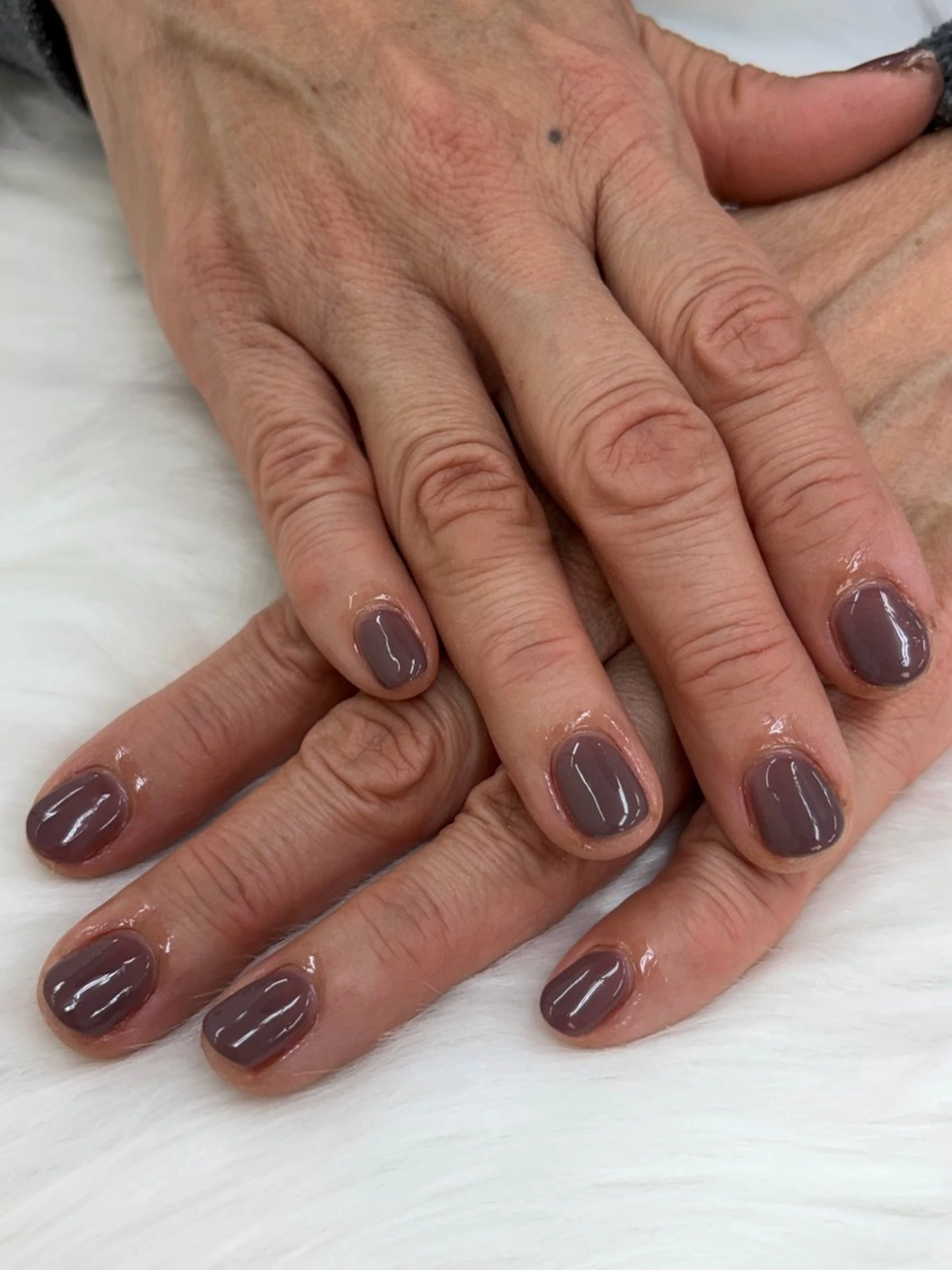 ネイル ワンカラーネイル アンベリール所属・アンベリール FUJIOKAのネイルデザイン