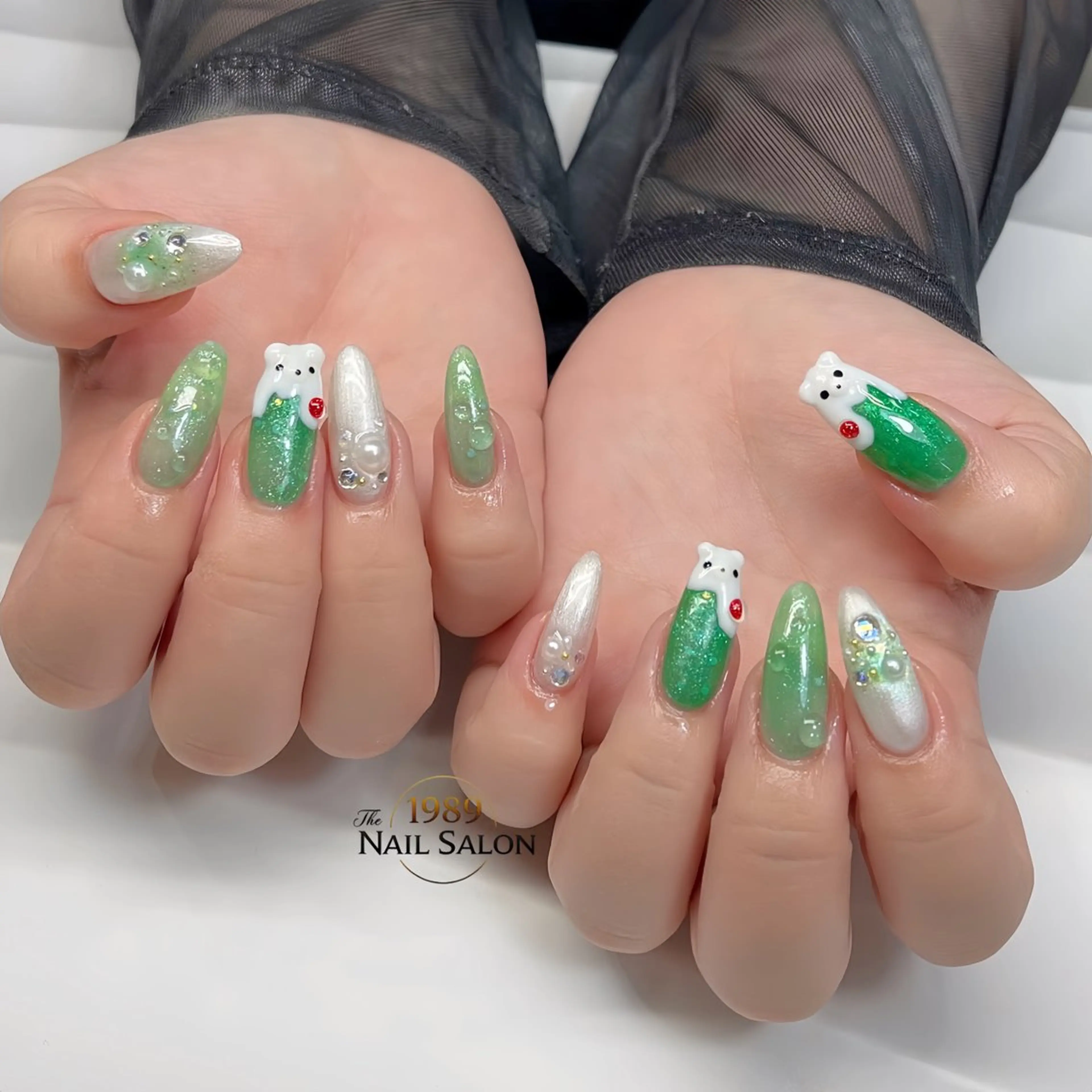 ネイル ハンドネイル The 1989 Nail Salonのネイルデザイン