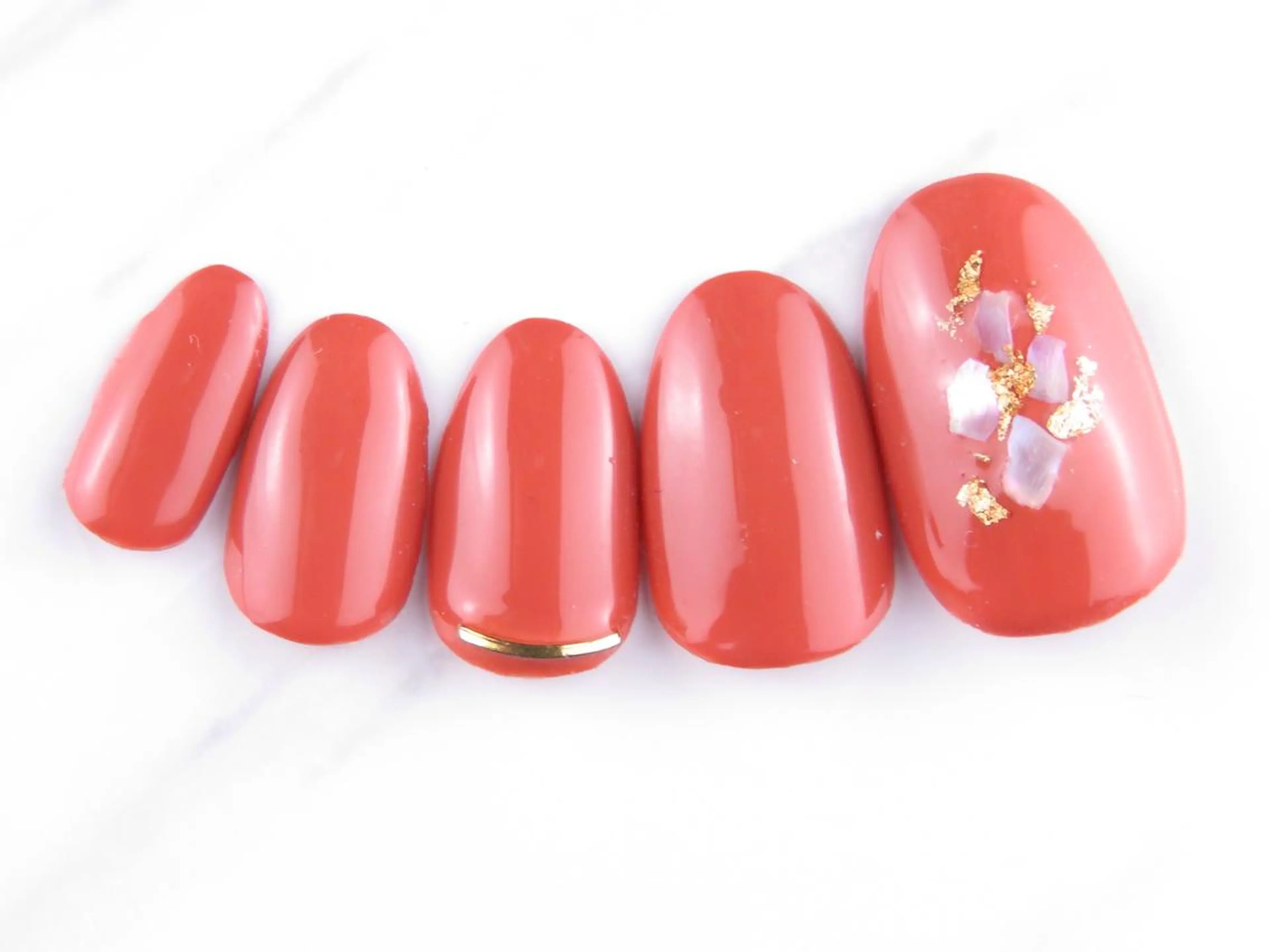 ネイル ネイリスト シンのネイルデザイン