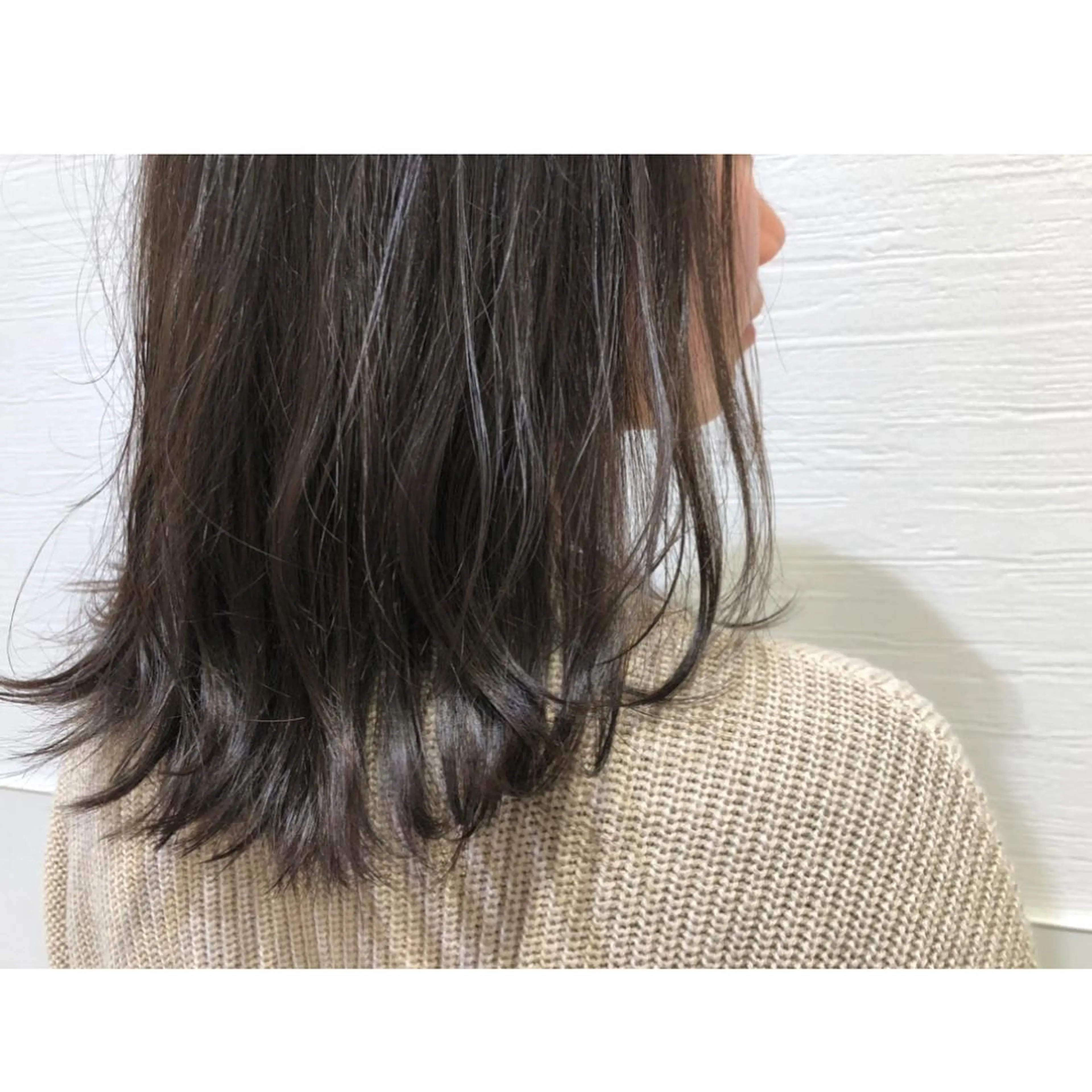 セミロング アッシュ Link. 中村真穂のマツエク・マツパデザイン