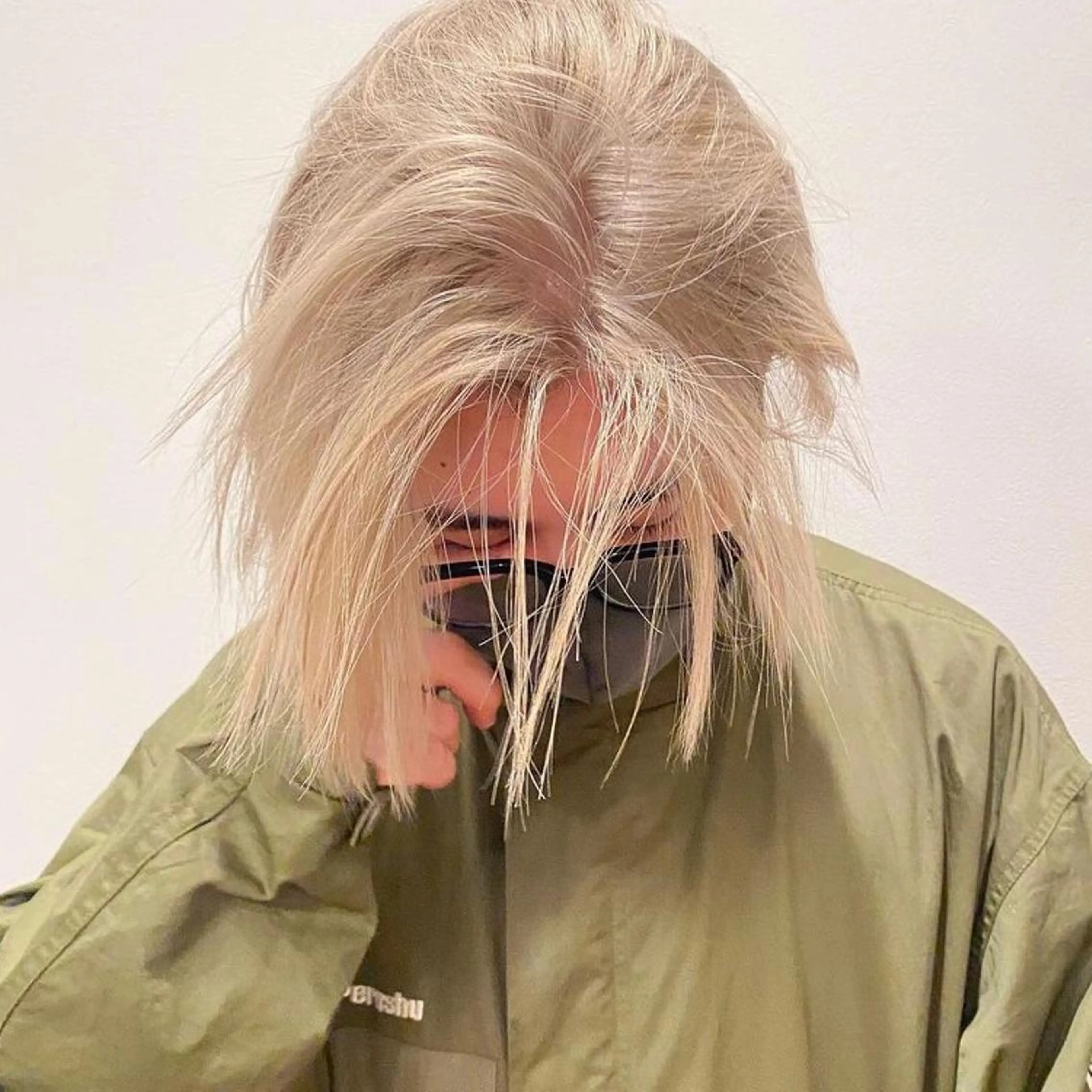 ショート カラー ベージュカラー ブリーチ ダブルカラー ハイトーンカラー イルミナカラー カット ヘアカラー トリートメント ヘアセット 🧡色落ちまで2度綺 麗なカラー🧡ヨシキのヘアスタイル