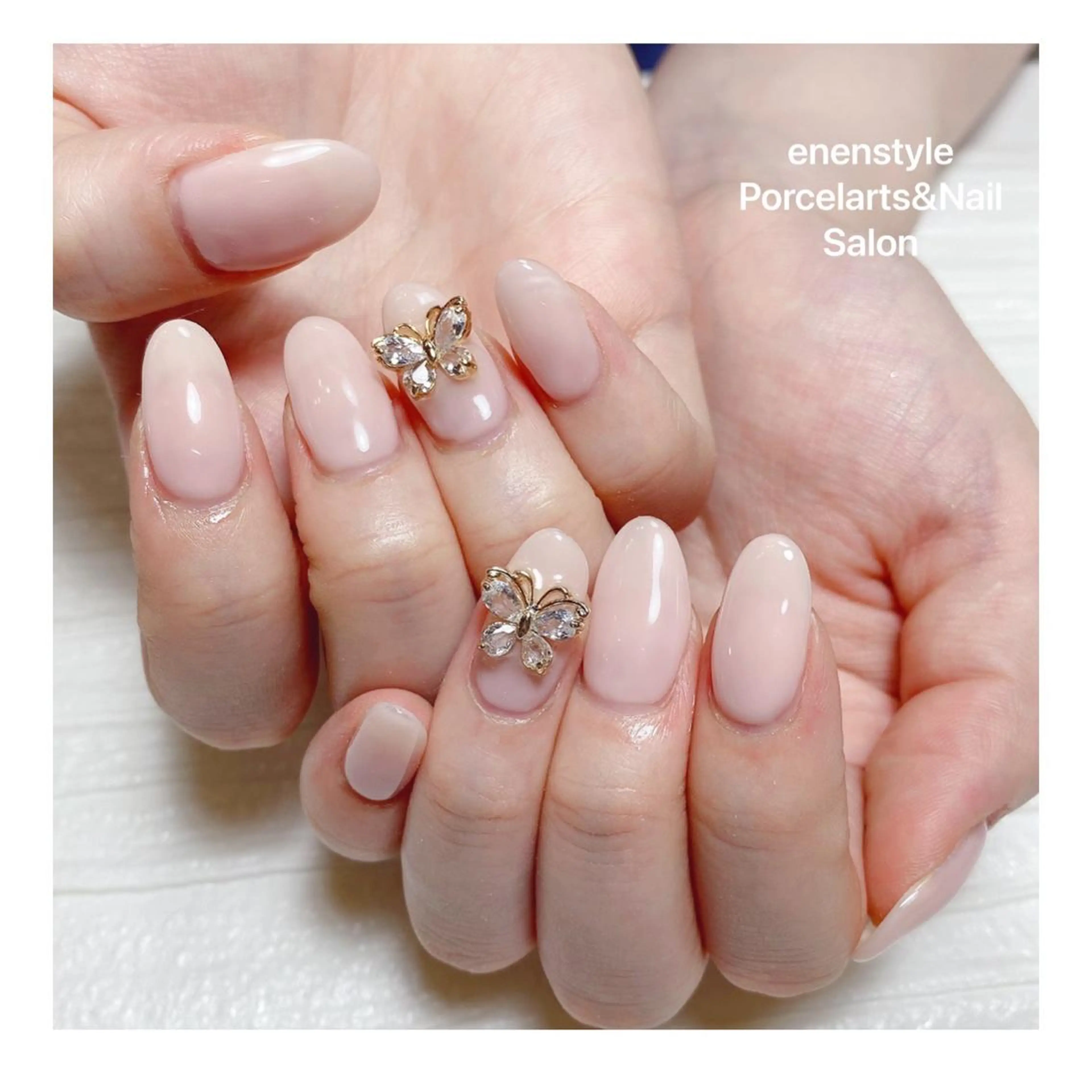 ミディアム ネイル 👑enen style👑のネイルデザイン
