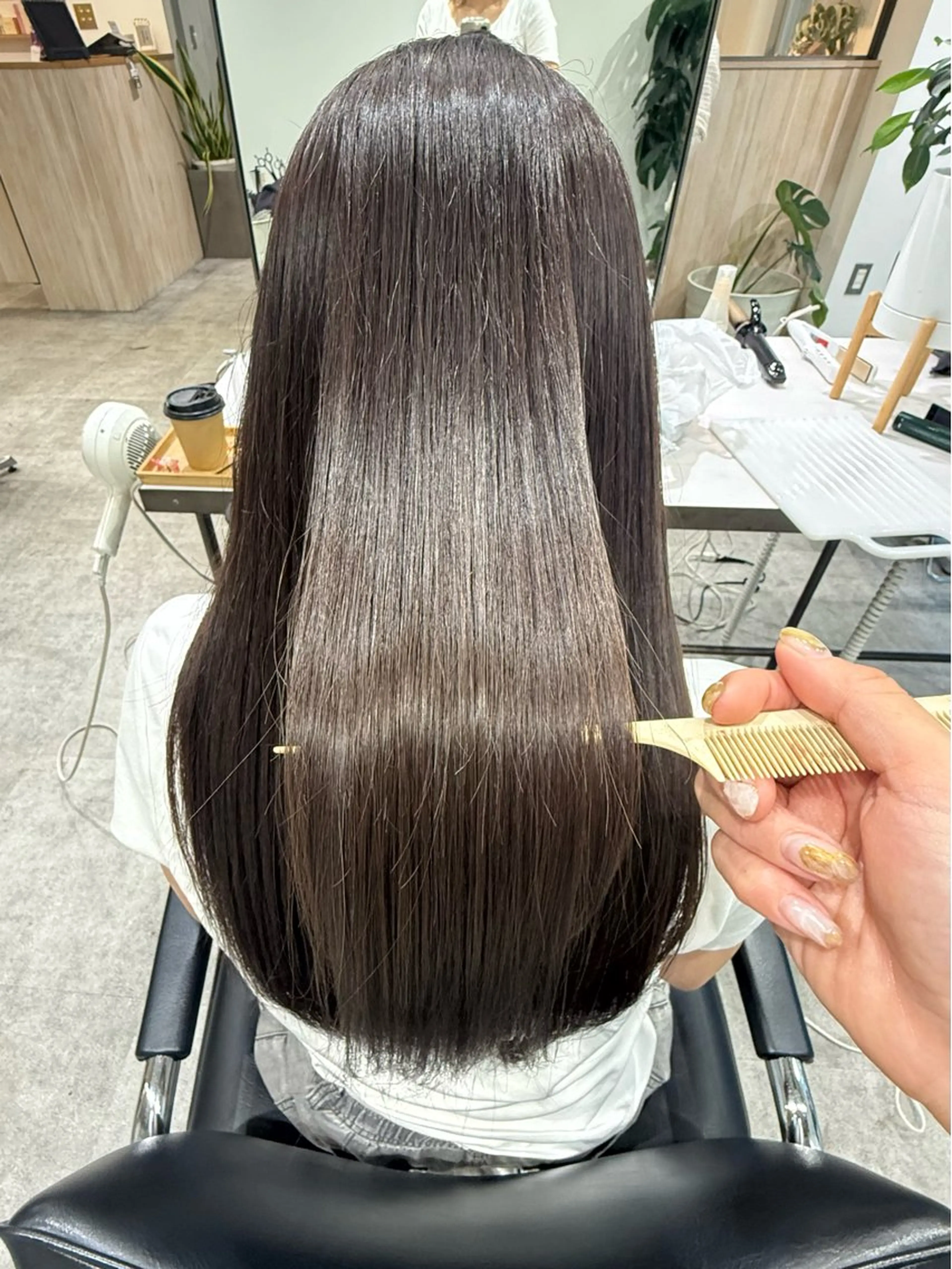 ロング #ブリーチカラー Yuikaのヘアスタイル