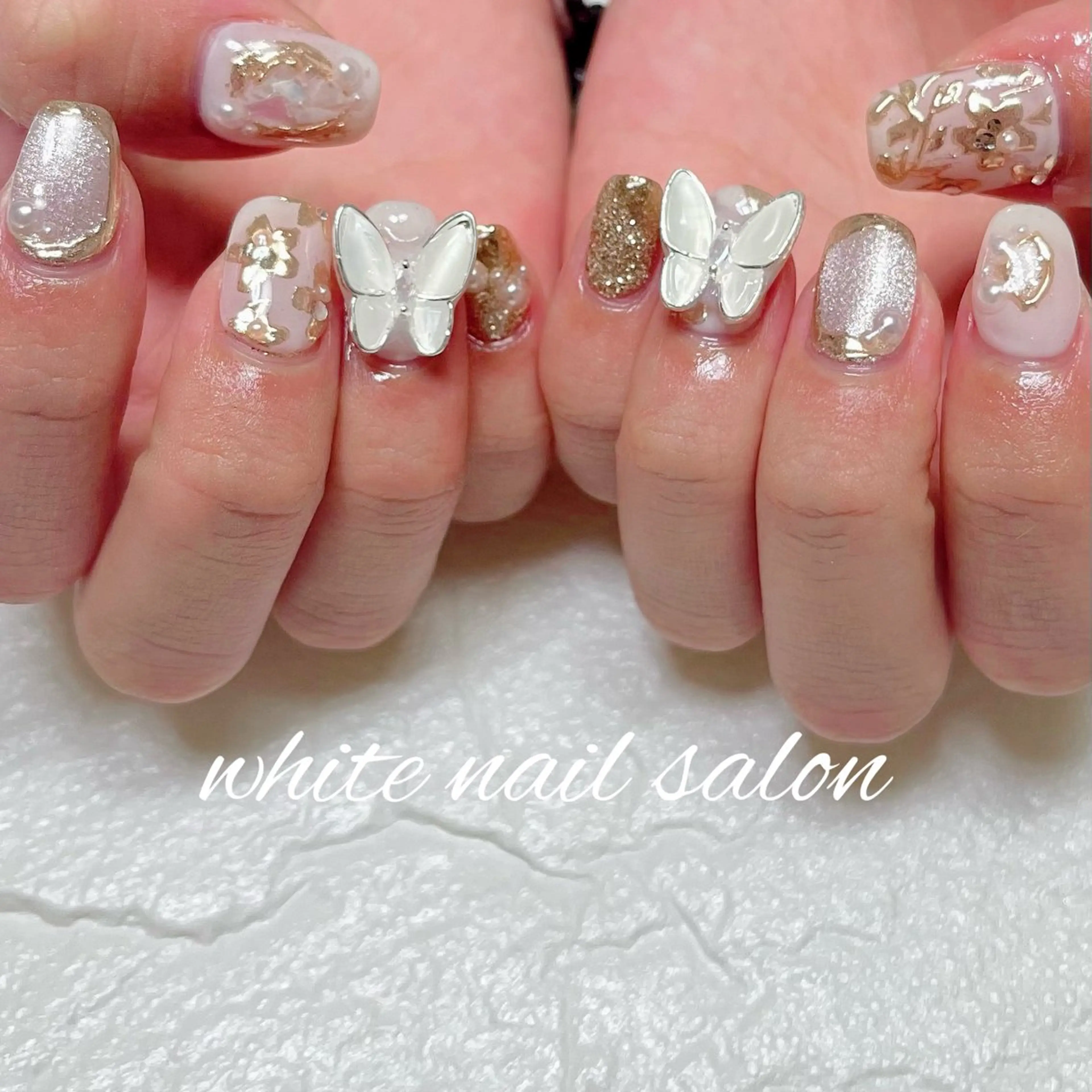 ネイル 持ち込み ハンドネイル white nail salonのネイルデザイン
