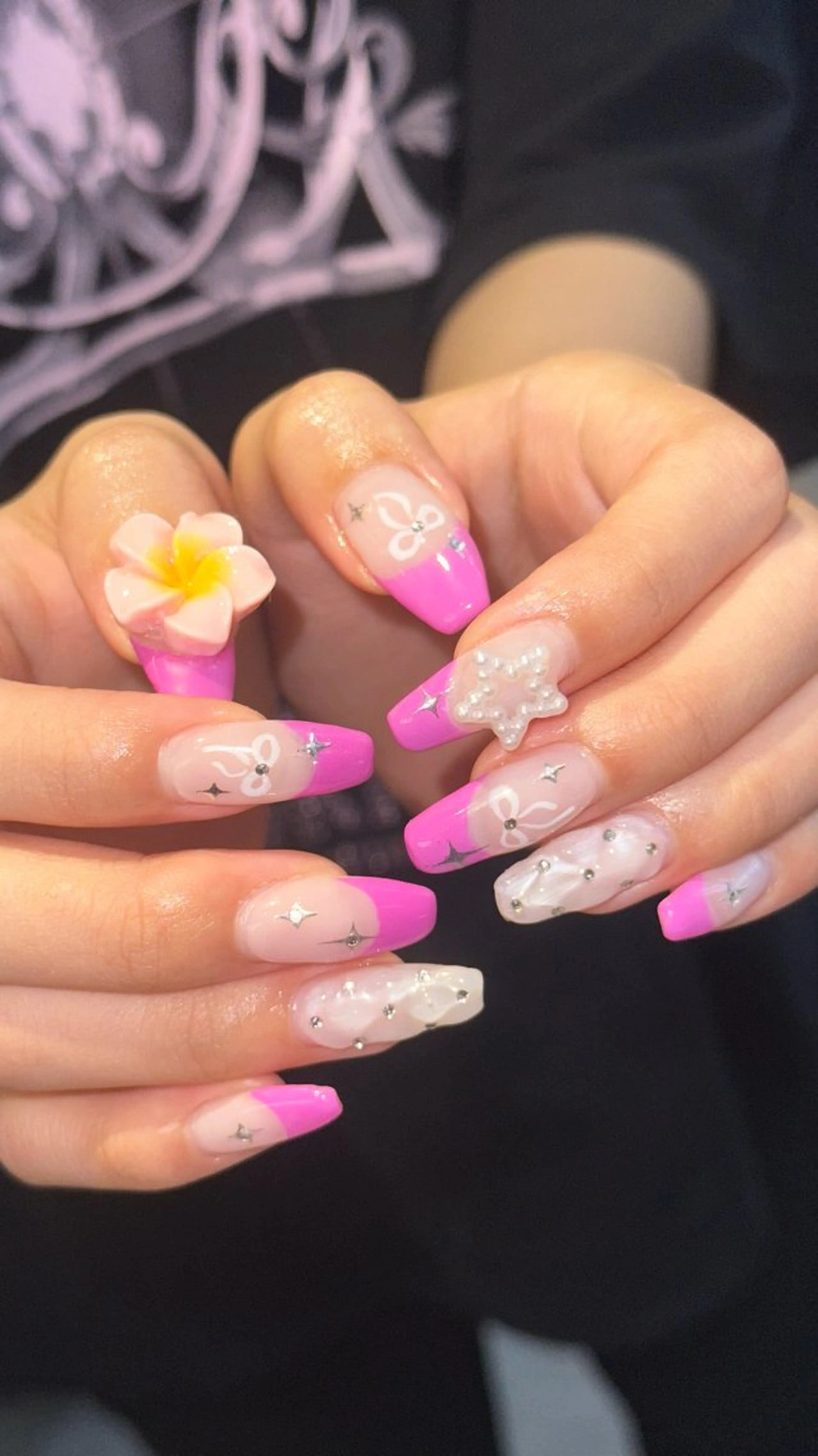 ネイル ハンドネイル 🎀韓国レイヤー特化 🎀ベージュ/ミクのヘアスタイル