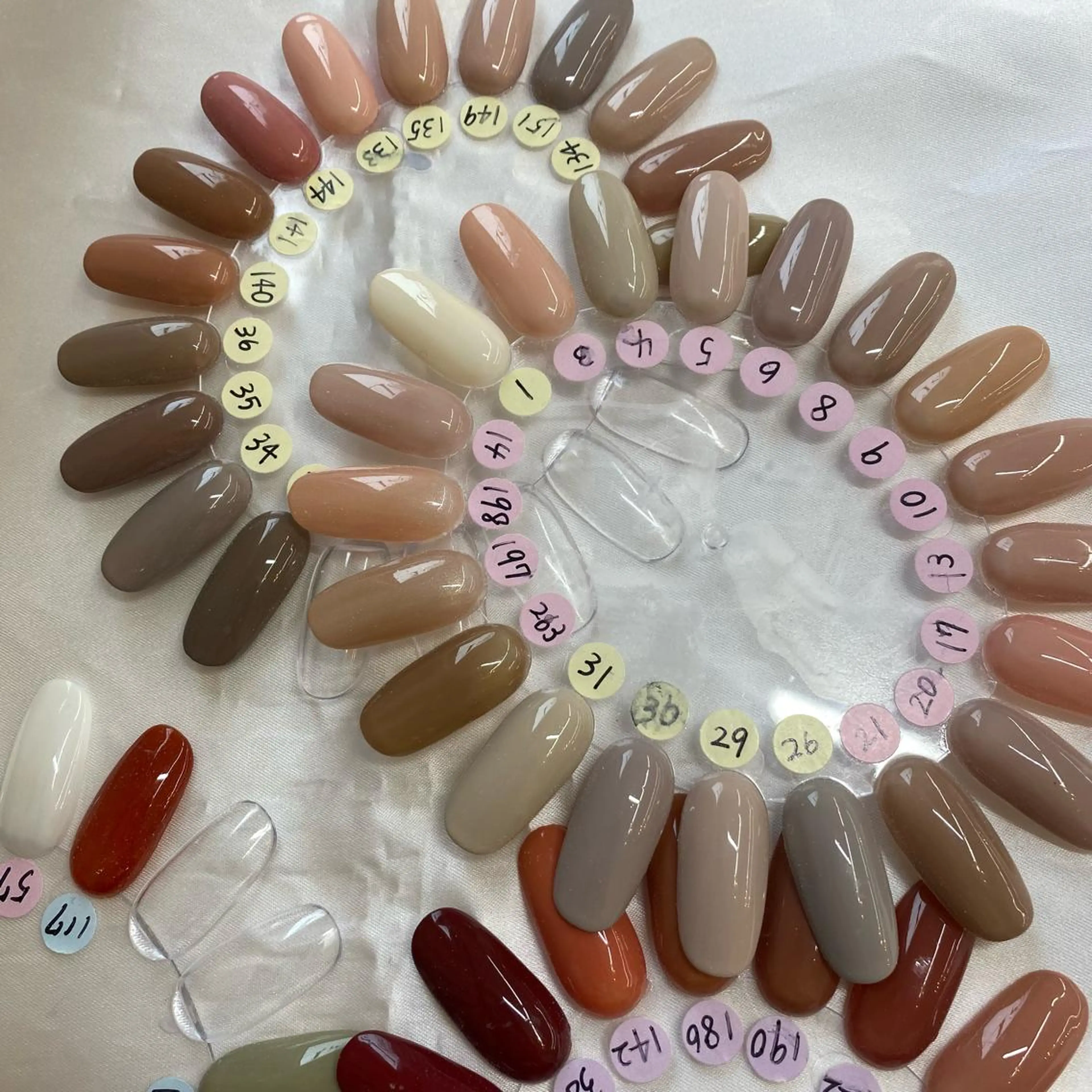 ネイル ArisLy 千葉駅前店のネイルデザイン