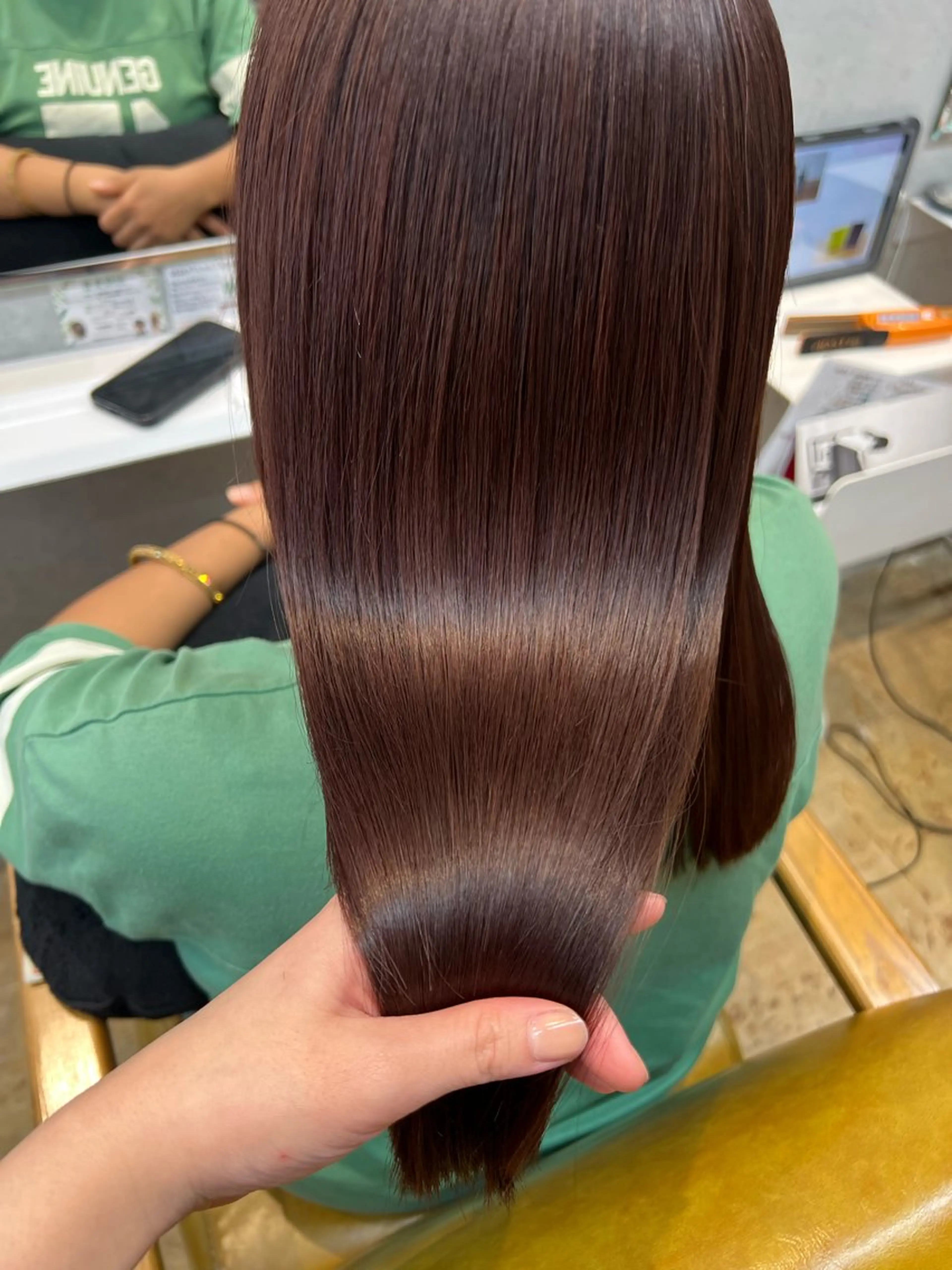 ロング カコ/レイヤーカット ヘアアレンジのヘアスタイル