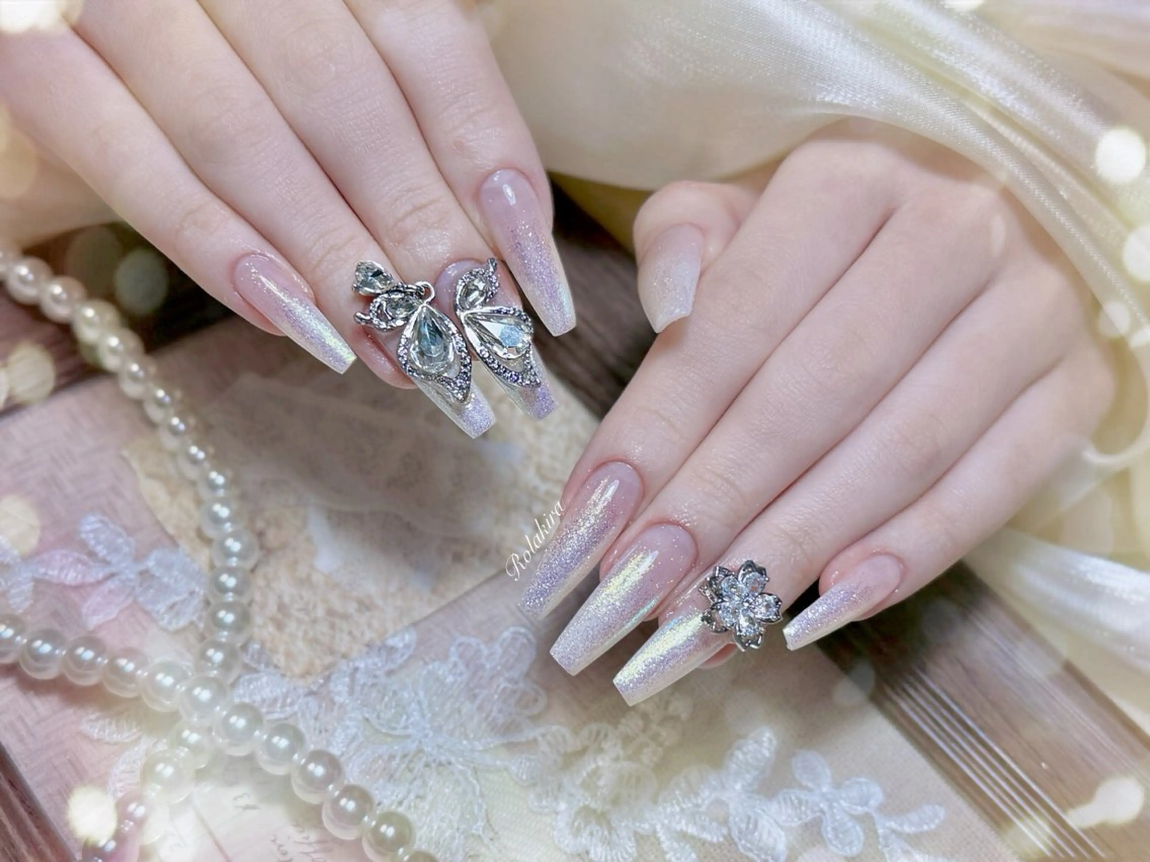 ネイル チークネイル 長さ出し フレンチネイル ジェルネイル 韓国ネイル ハンドネイル Rola kira nail salon所属・Rola kira 麗のネイルデザイン