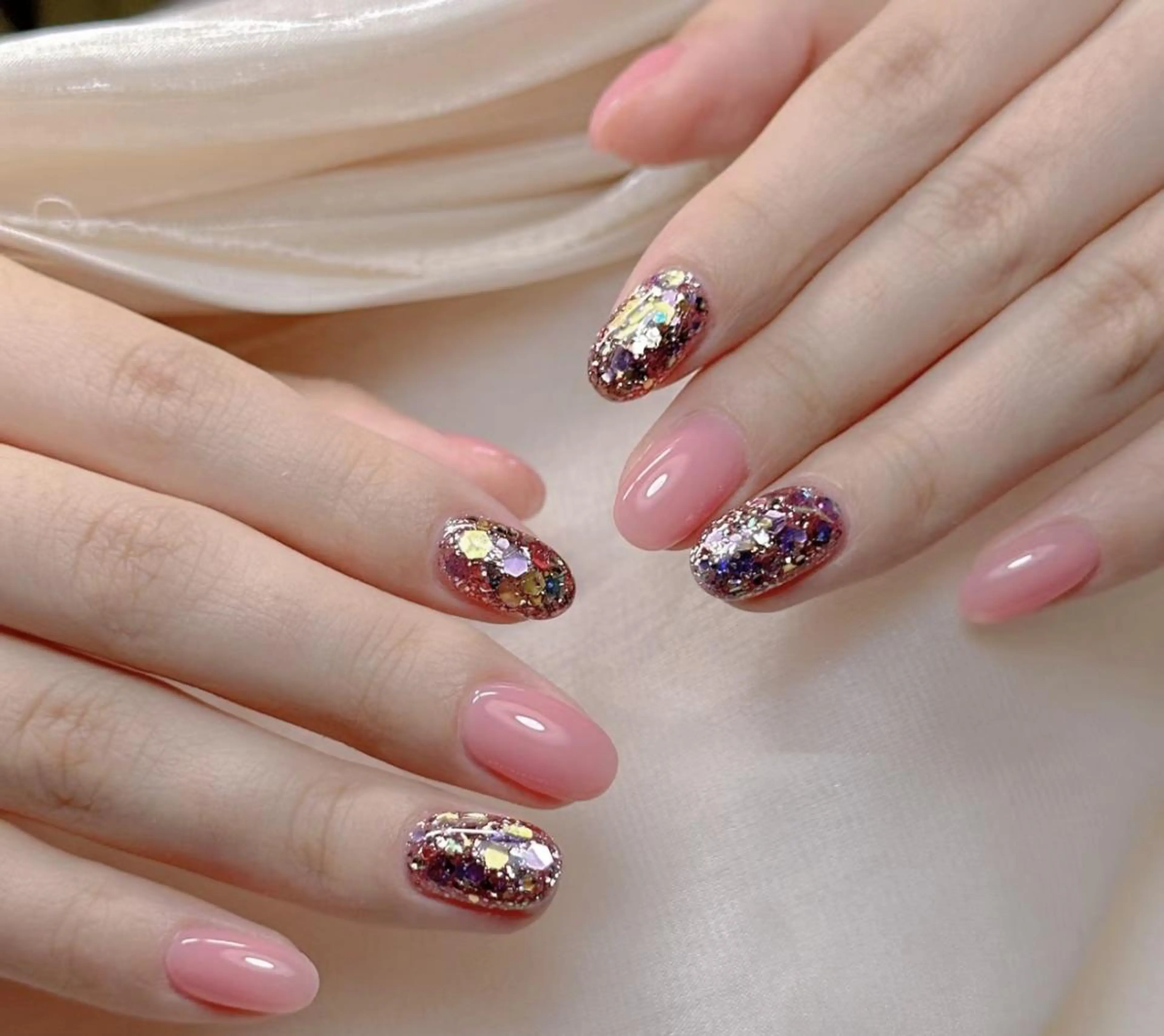 ネイル VIVIAN リサのネイルデザイン