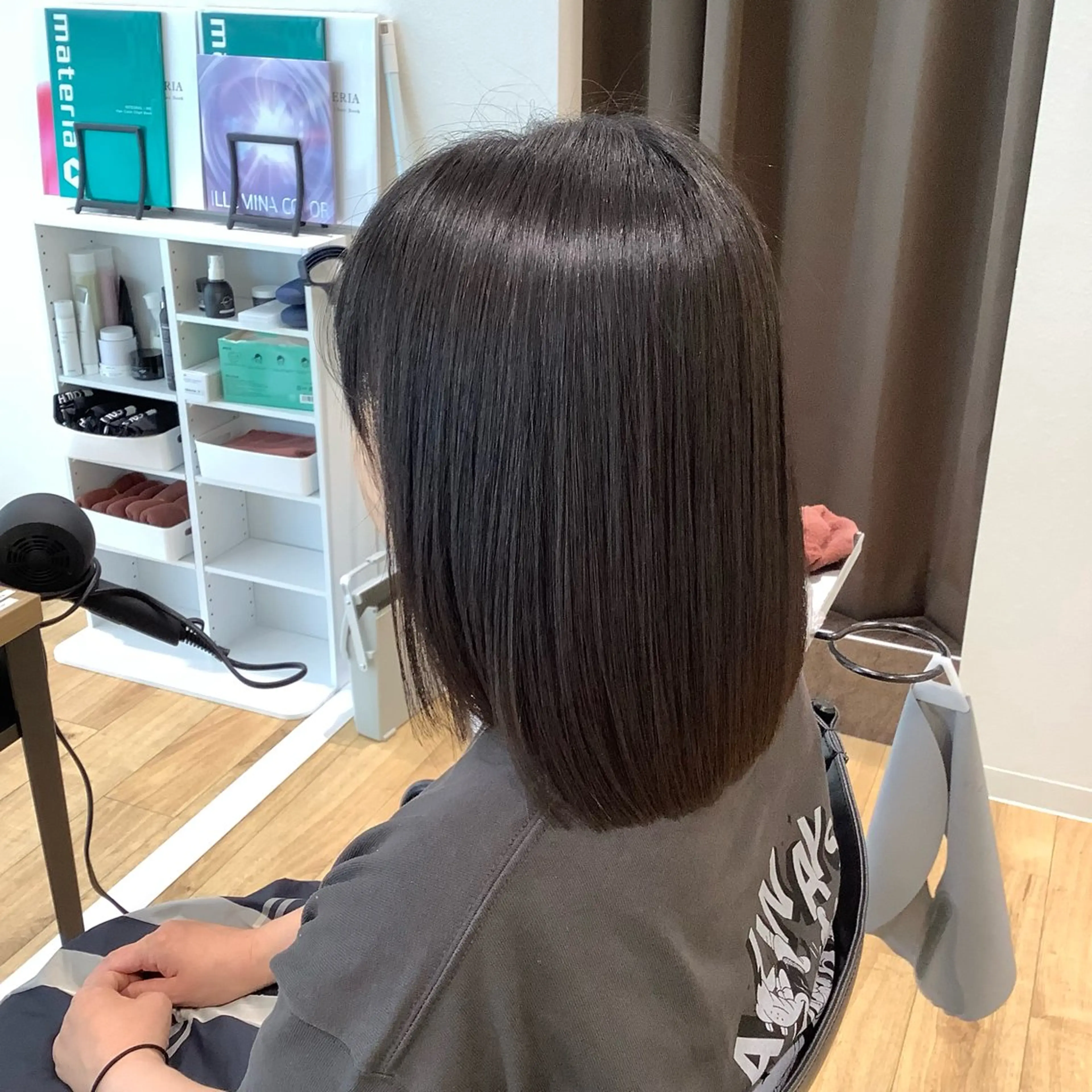 セミロング カラー パーマ トリートメント エイジングケア特化 美容師✂️山崎竜二のヘアスタイル