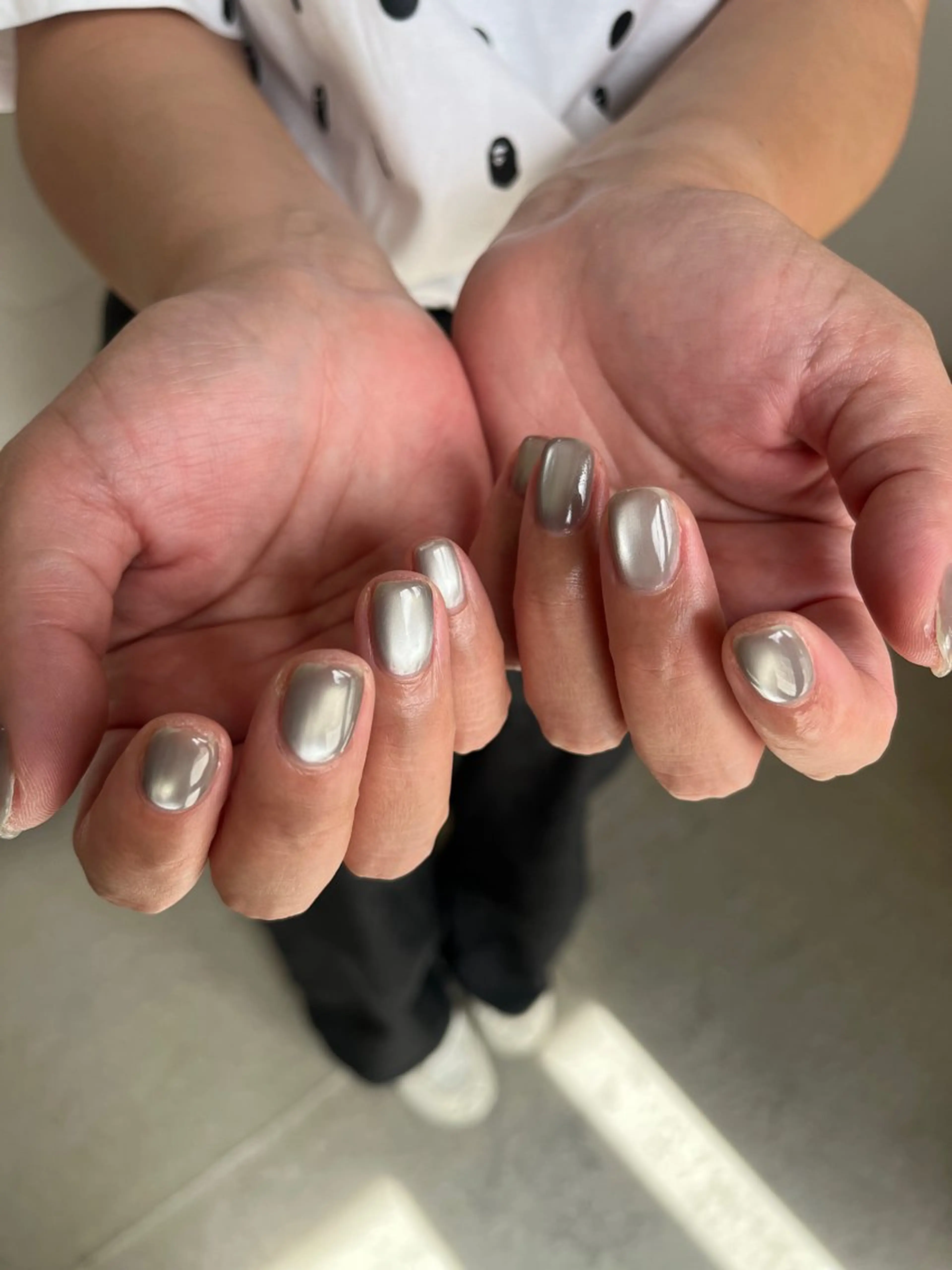 ネイル マグネットネイル エレン 南越谷のネイルデザイン