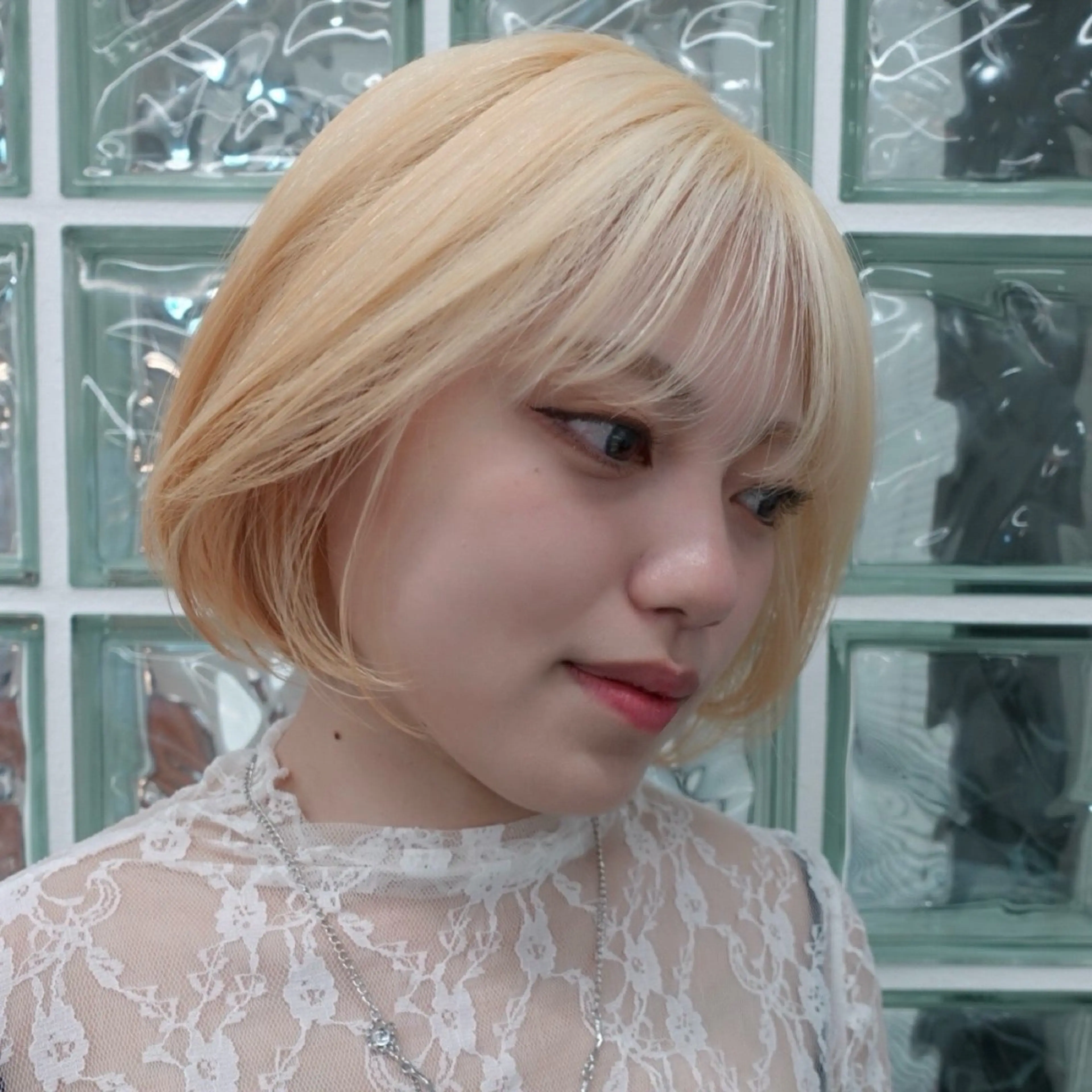 ショート カラー ブロンド ボブ カット ヘアカラー 🌐サトウ リョウ🌐のその他イメージ