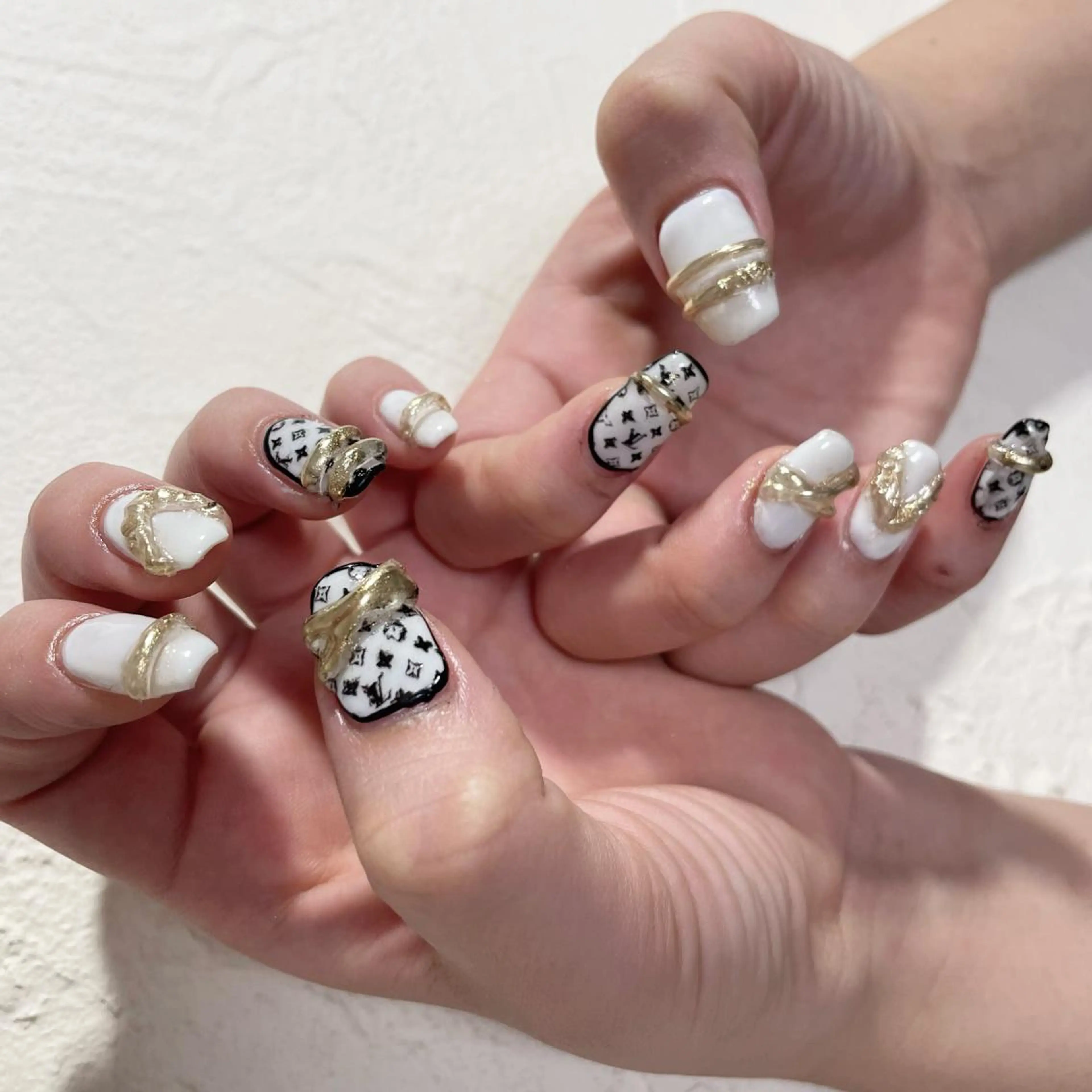 ネイル nail.gorin所属・吉村 優子のネイルデザイン