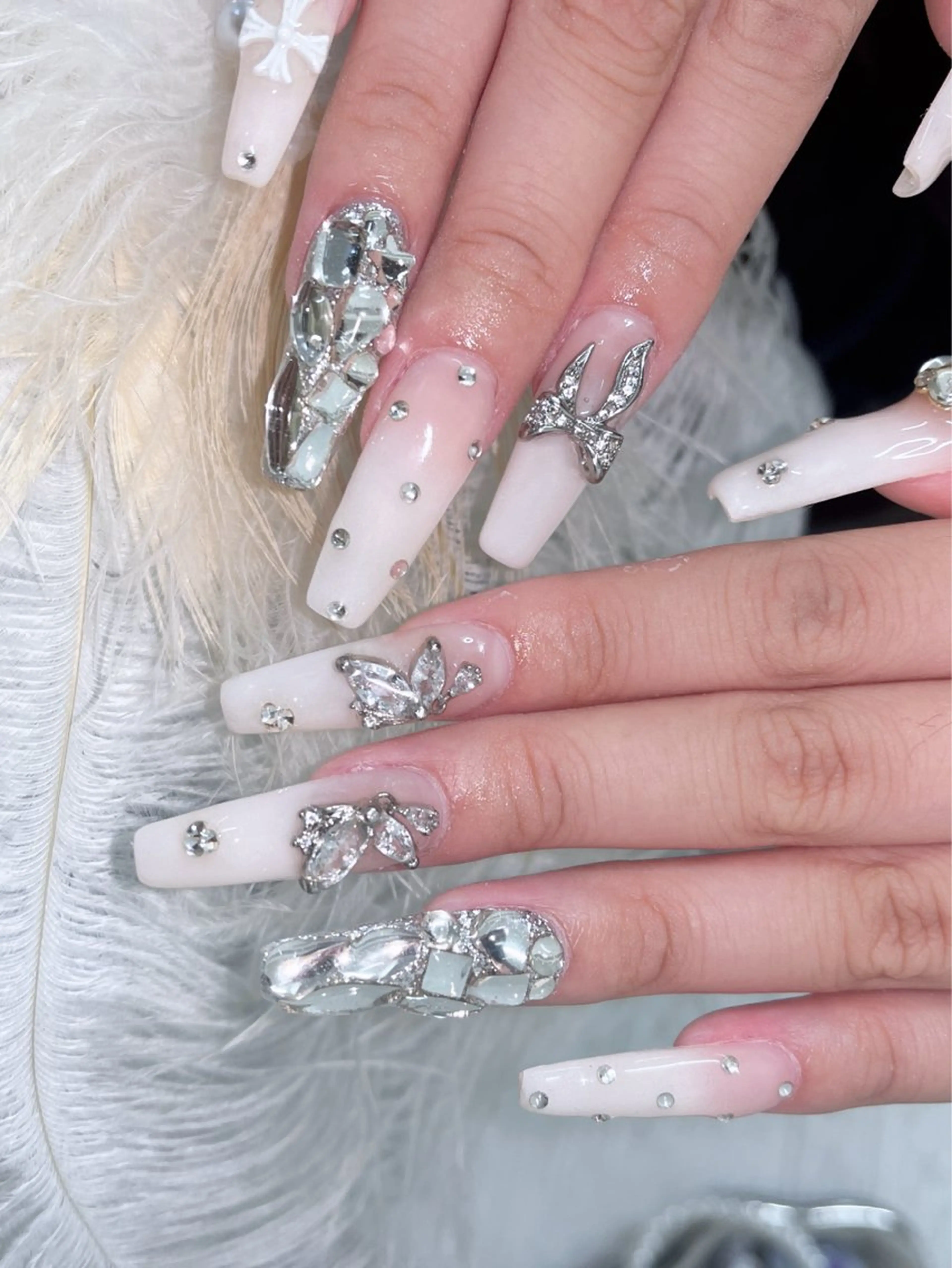 ネイル Glow Nail スカルプ専門店のネイルデザイン