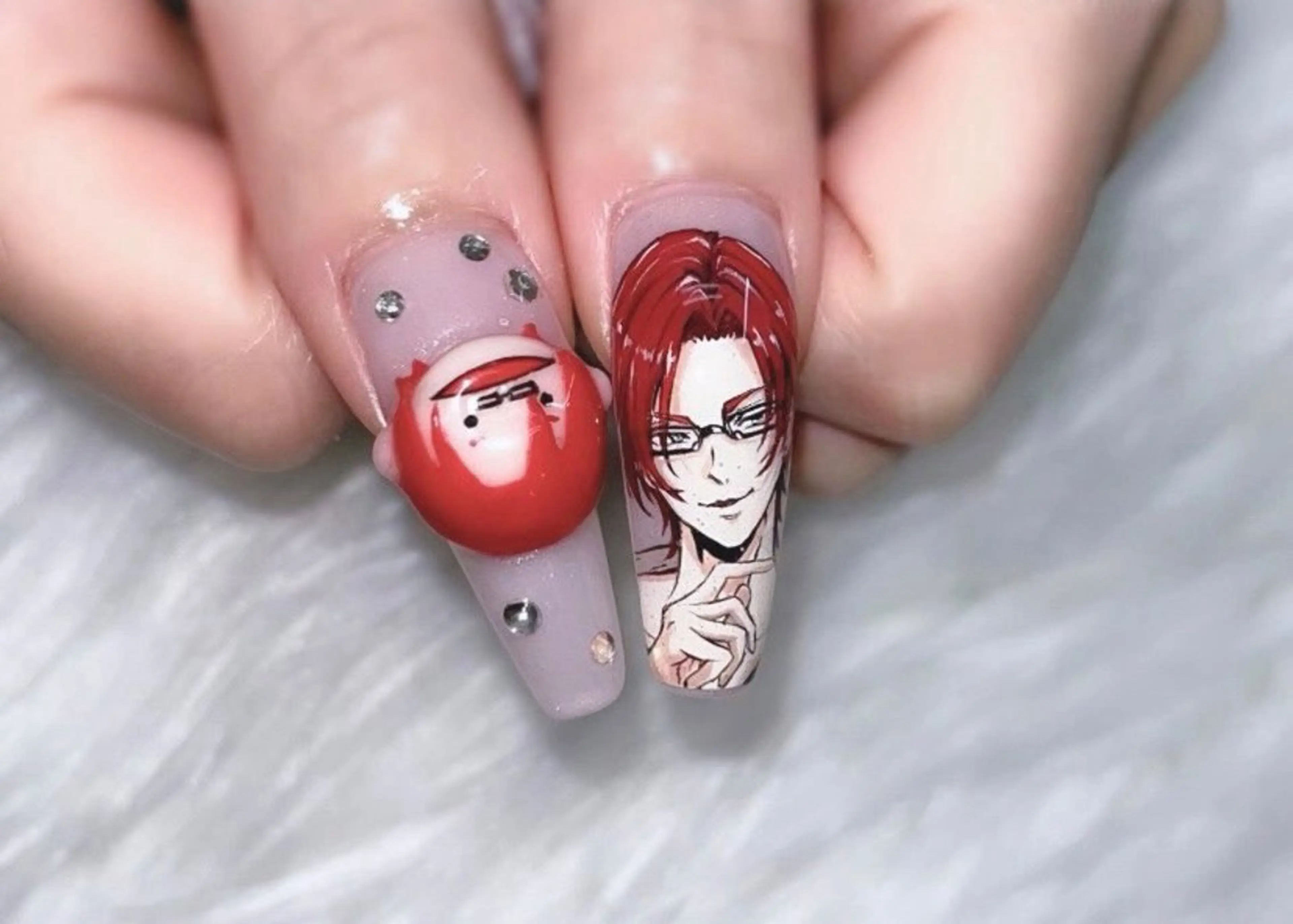 ネイル 持ち込み LILY  ART NAILのネイルデザイン