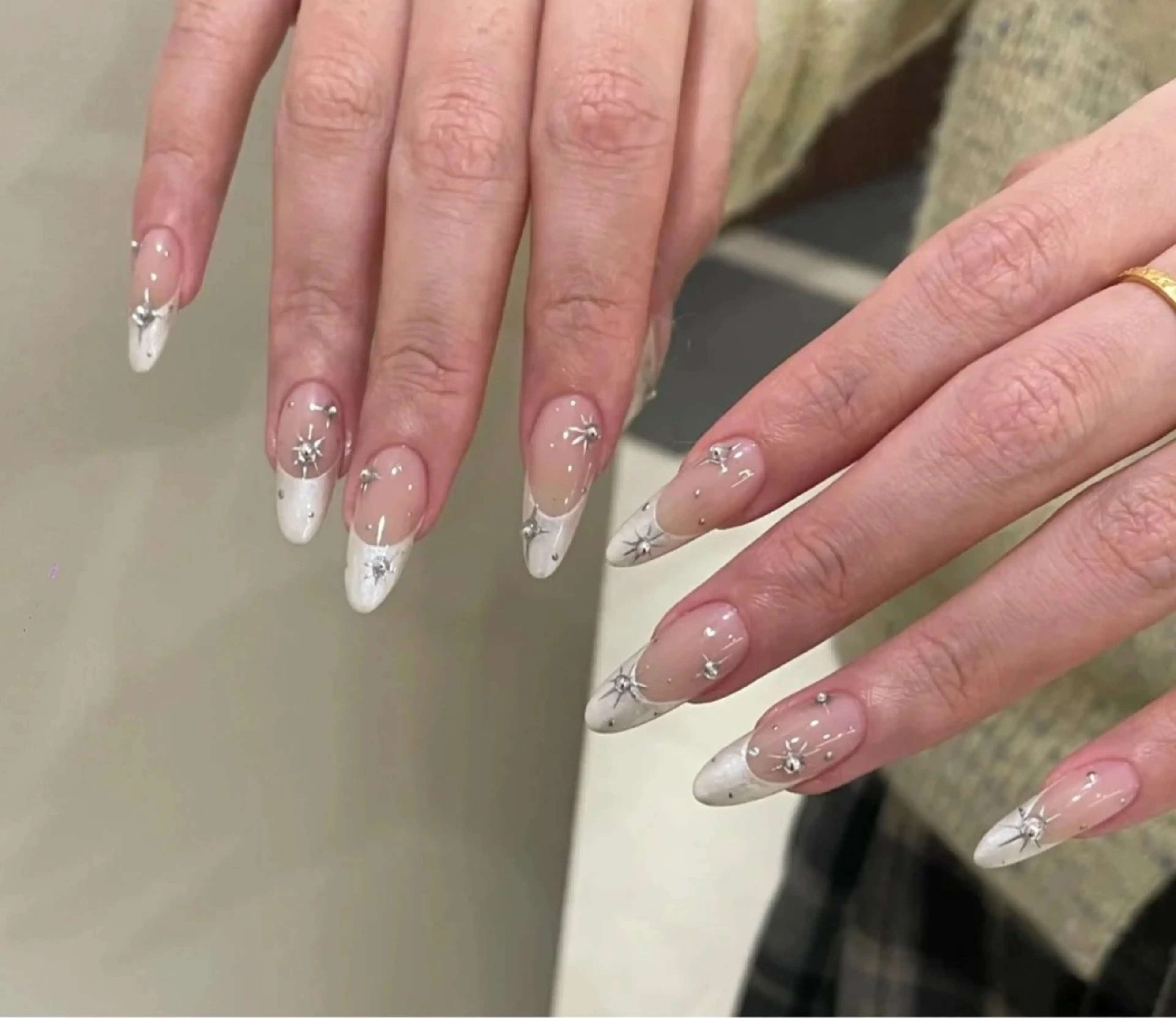 ネイル ハンドネイル R nailsalon所属・Rネルサイン よ よのネイルデザイン