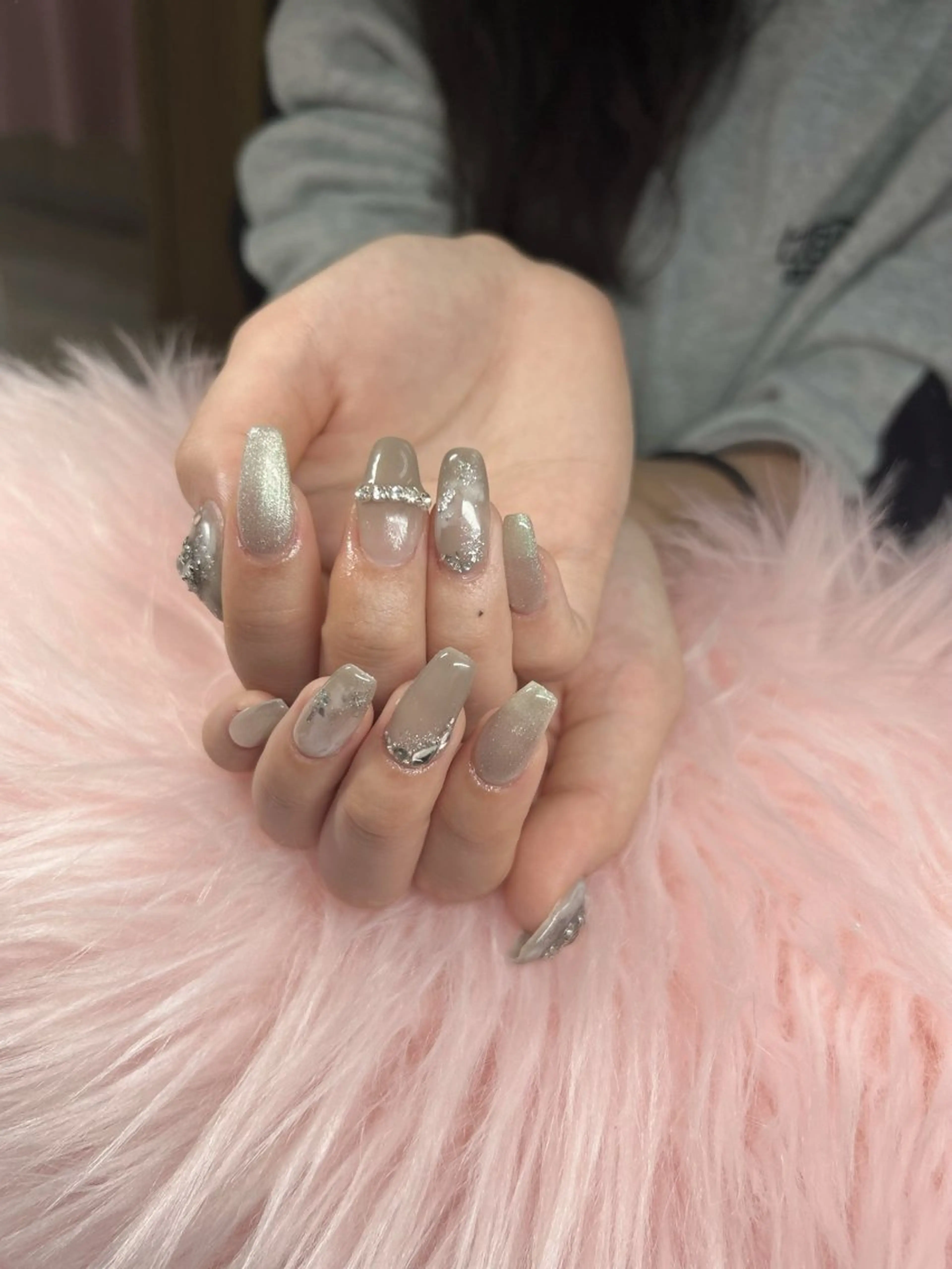 ネイル YOIネイルサロン所属・YOI ゆみのネイルデザイン