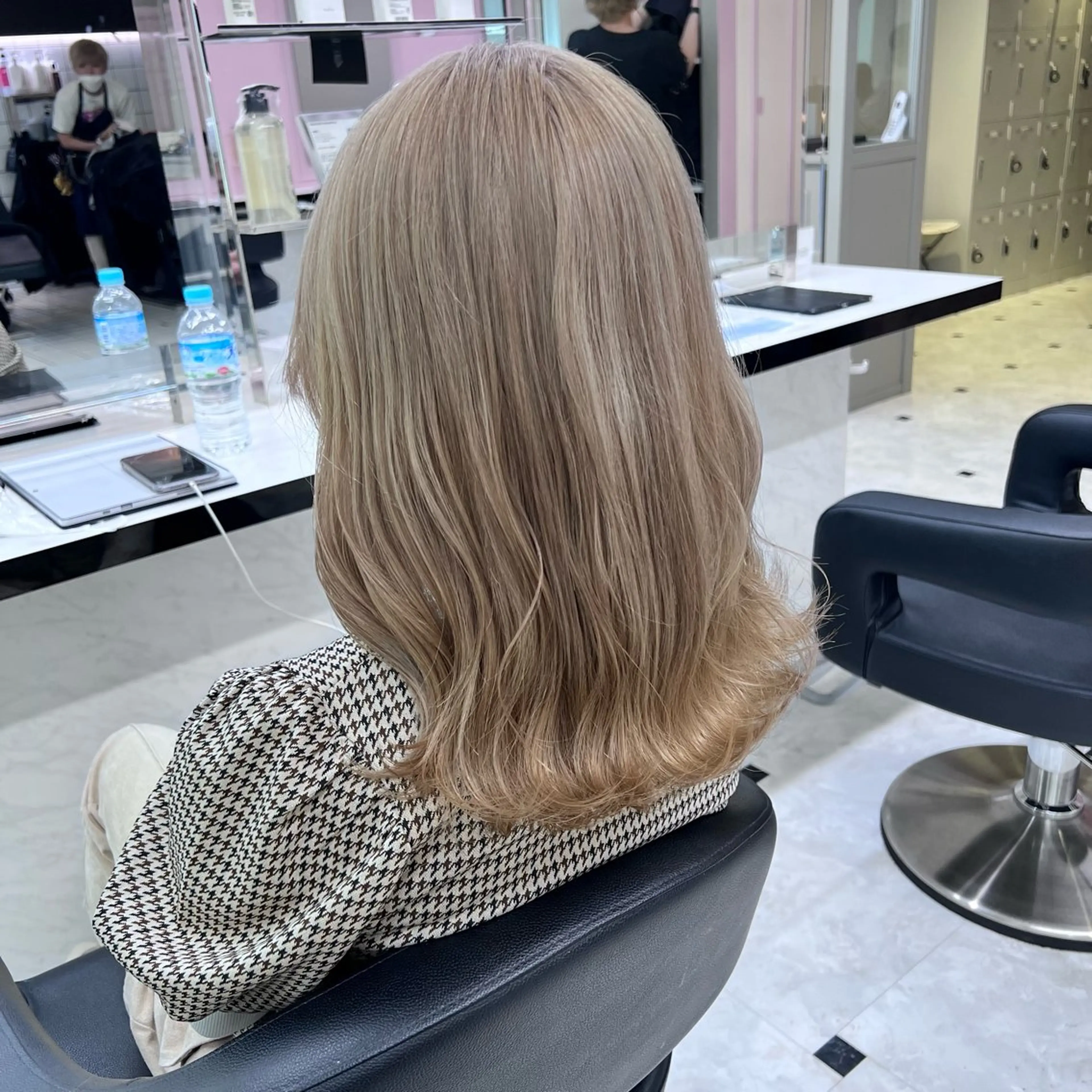 ロング ヘアカラー ヘアセット 🤍やわらか抜け感 hair🤍RINのヘアスタイル