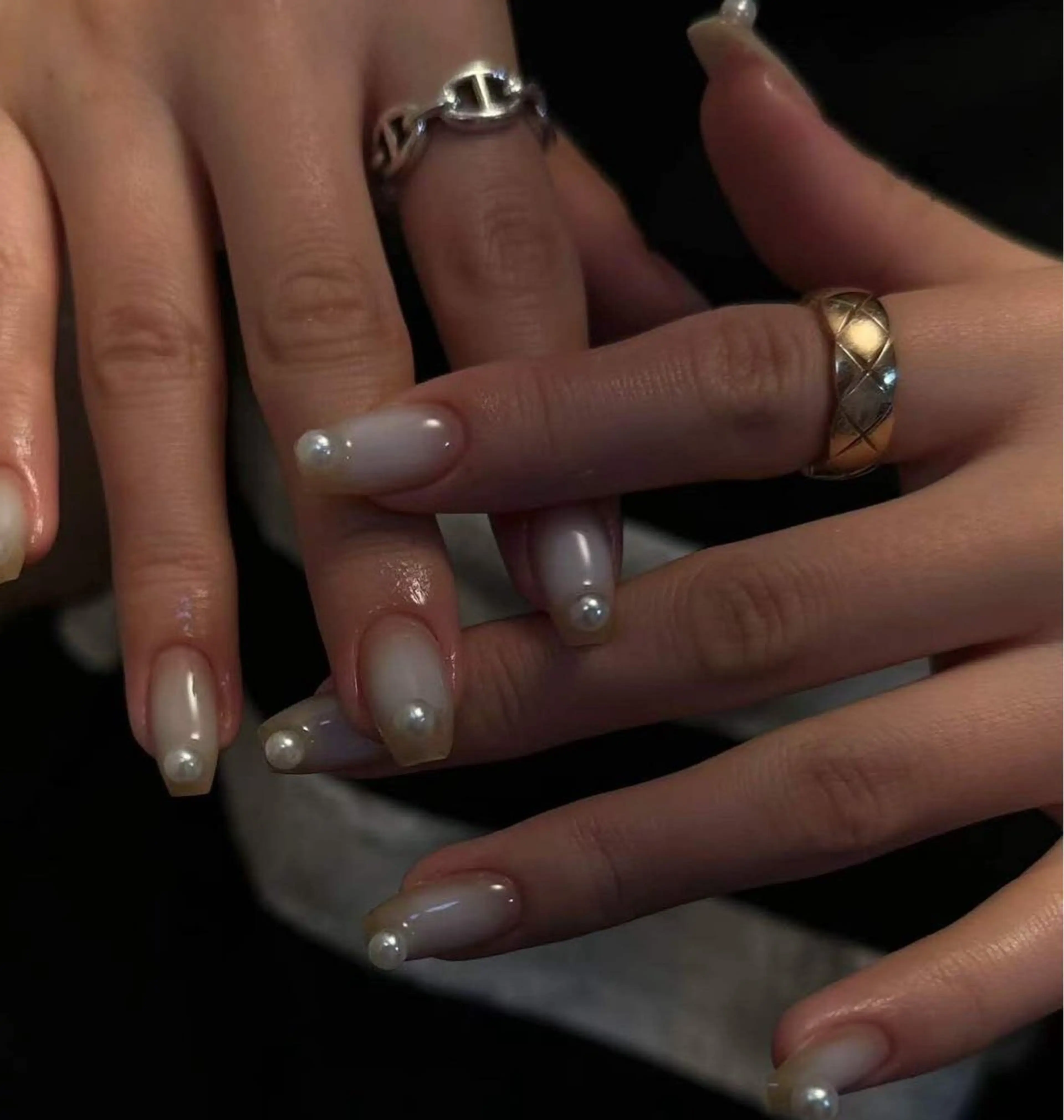 ネイル オーロラネイル フラワーネイル フットネイル フレンチネイル ジェルネイル ハンドネイル BabyYouMi ねねのネイルデザイン