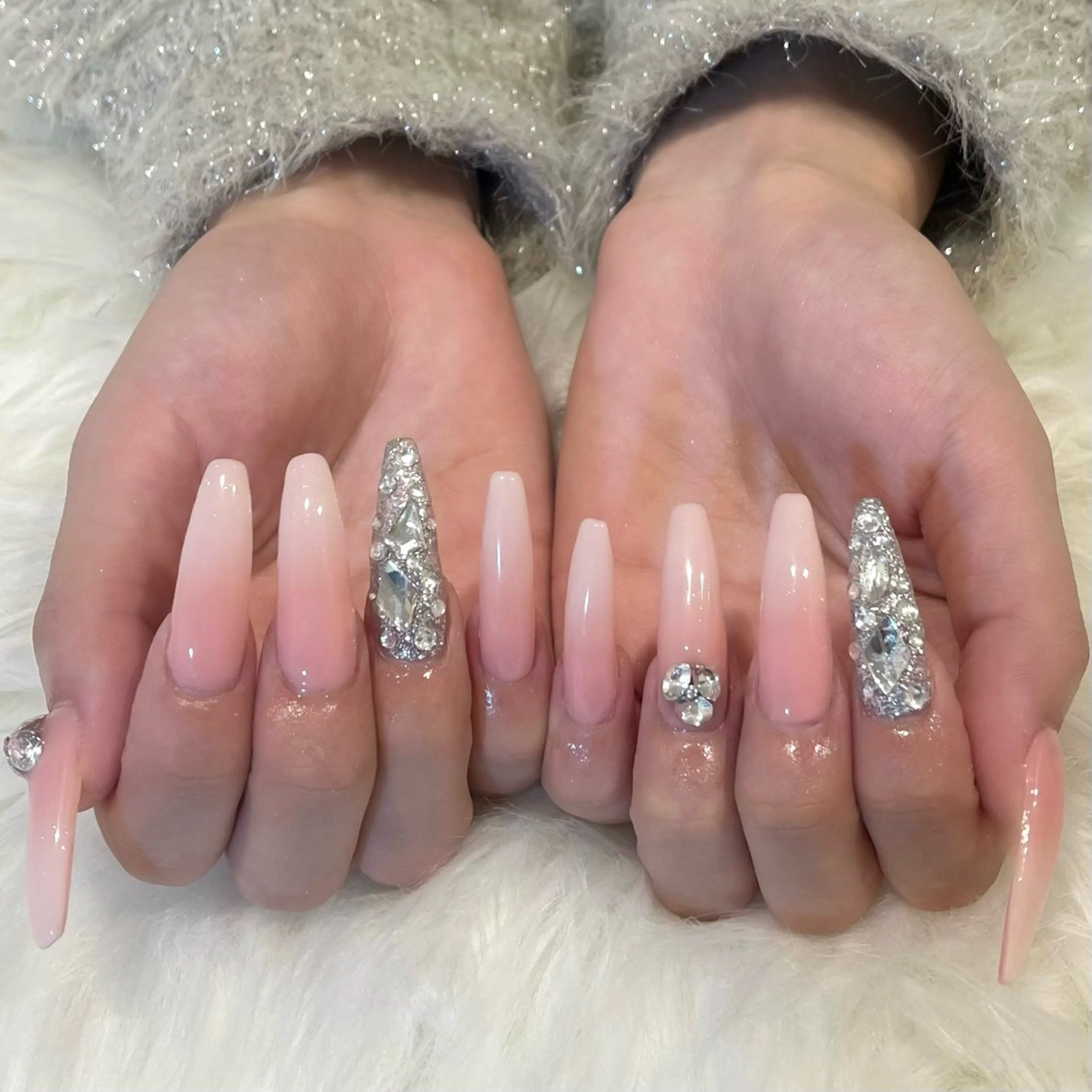 ネイル ジェルネイル ニュアンスネイル ハンドネイル eight nail 春菜のネイルデザイン