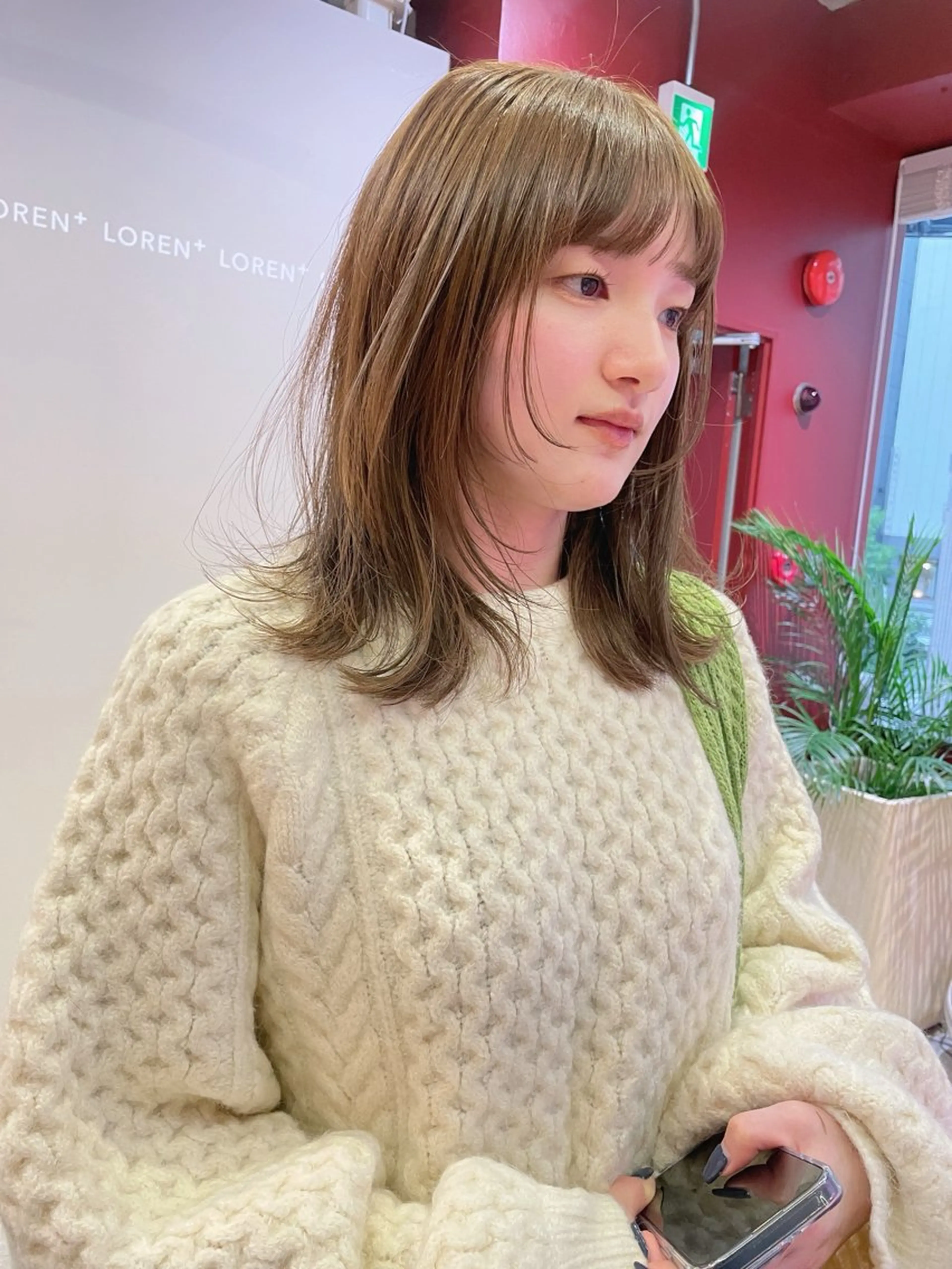 ミディアム カラー 透明感🎀LOREN エリコ🌈のヘアスタイル